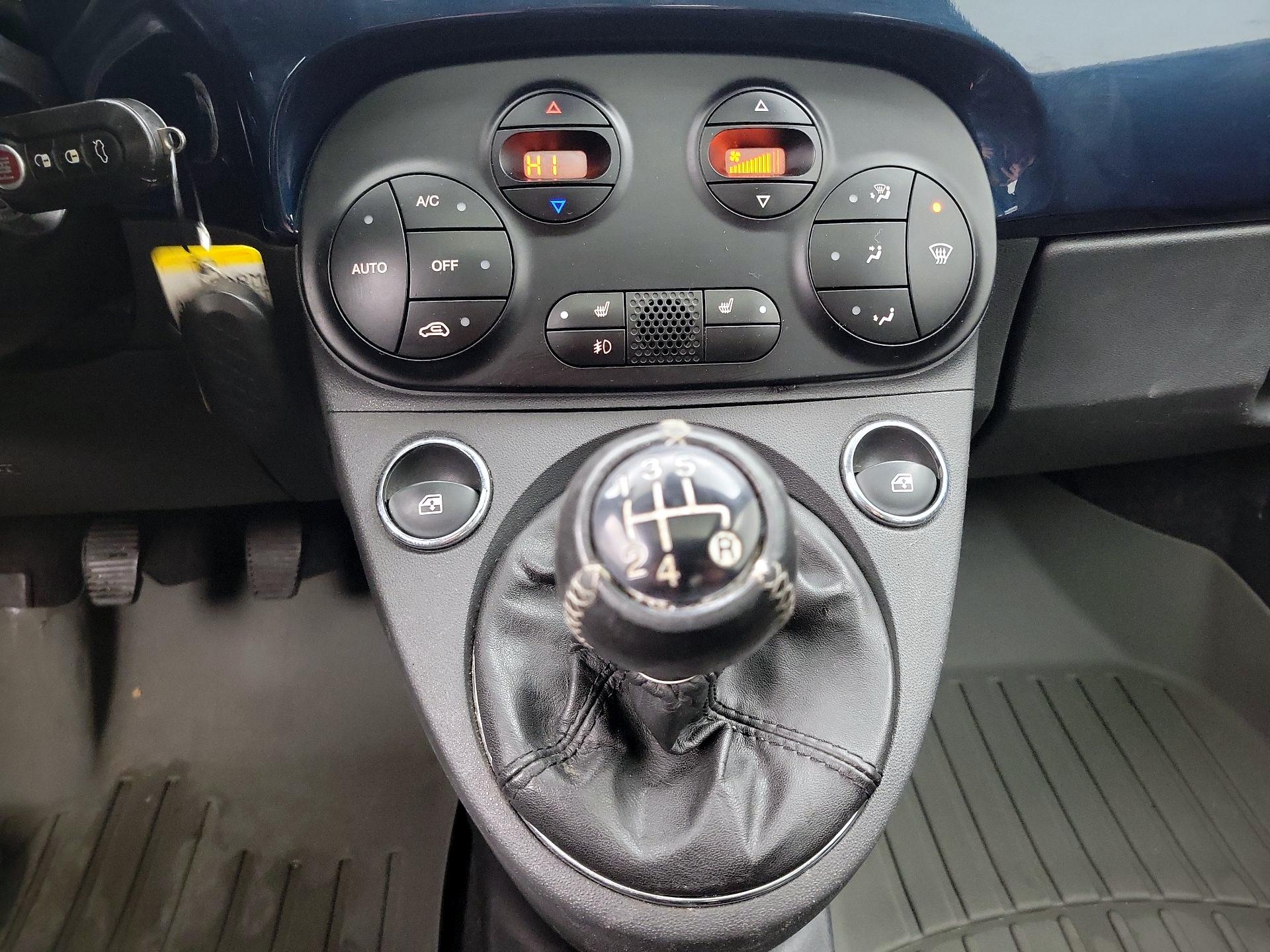 Thumbnail: 2015 Fiat 500 - 16