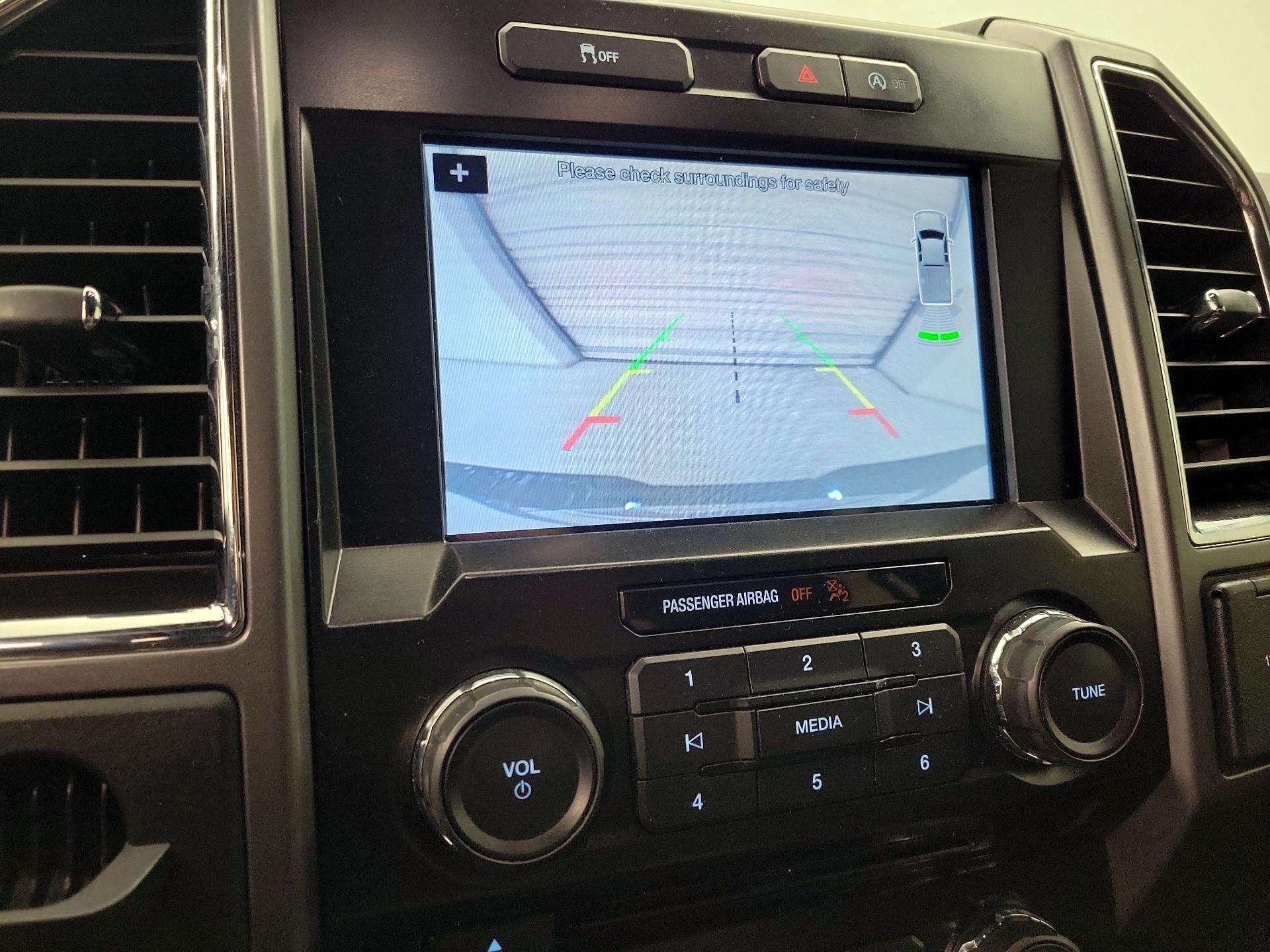 Thumbnail: 2016 Ford F-150 - 14