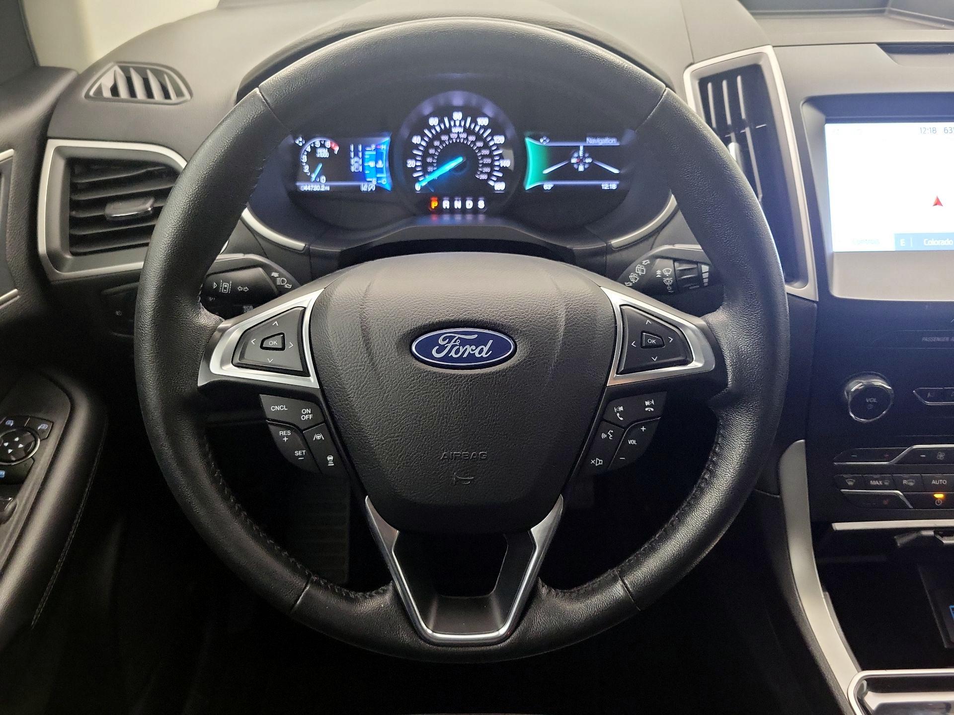 Thumbnail: 2020 Ford Edge - 10