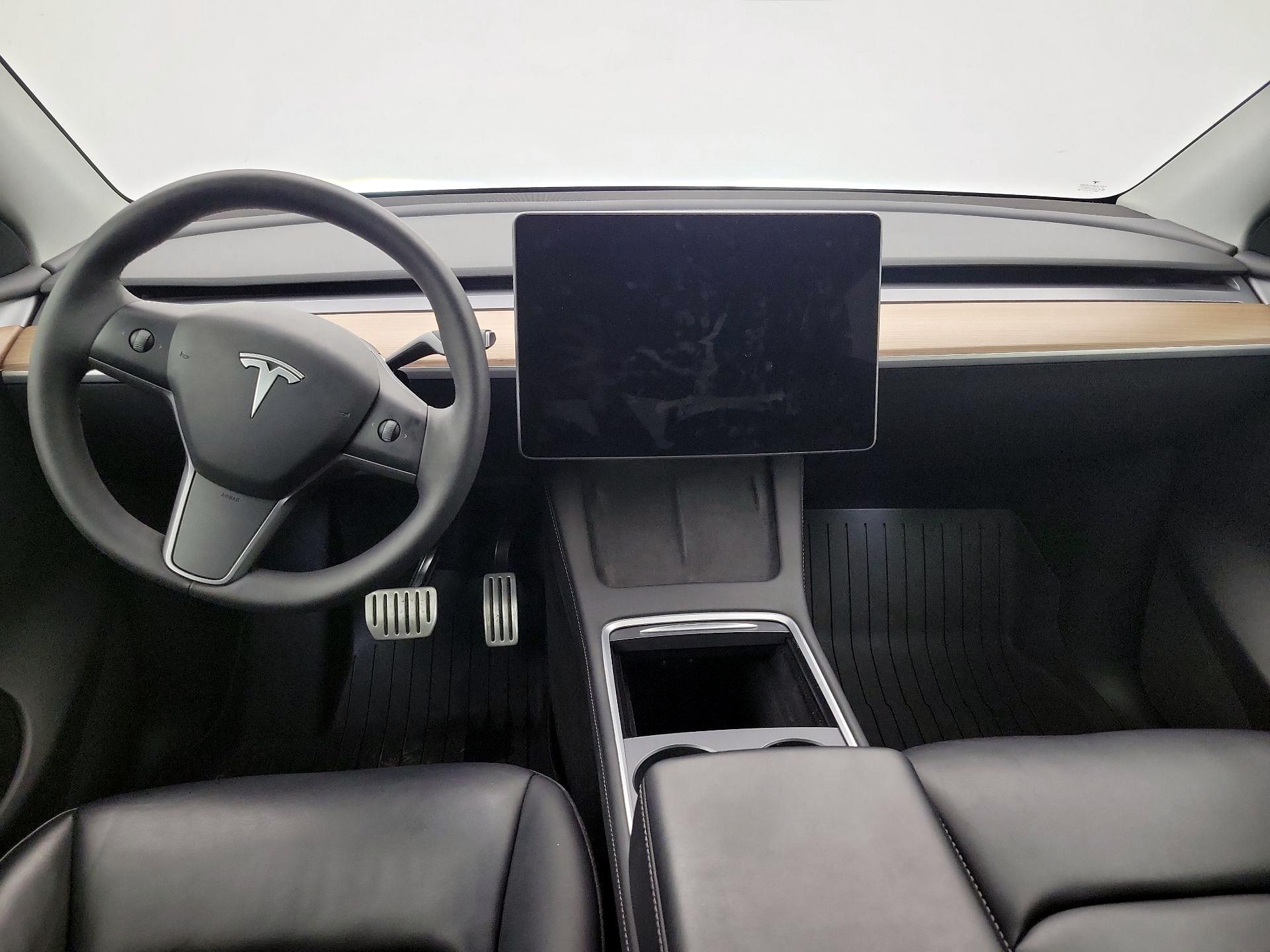 Thumbnail: 2023 Tesla Model Y - 9