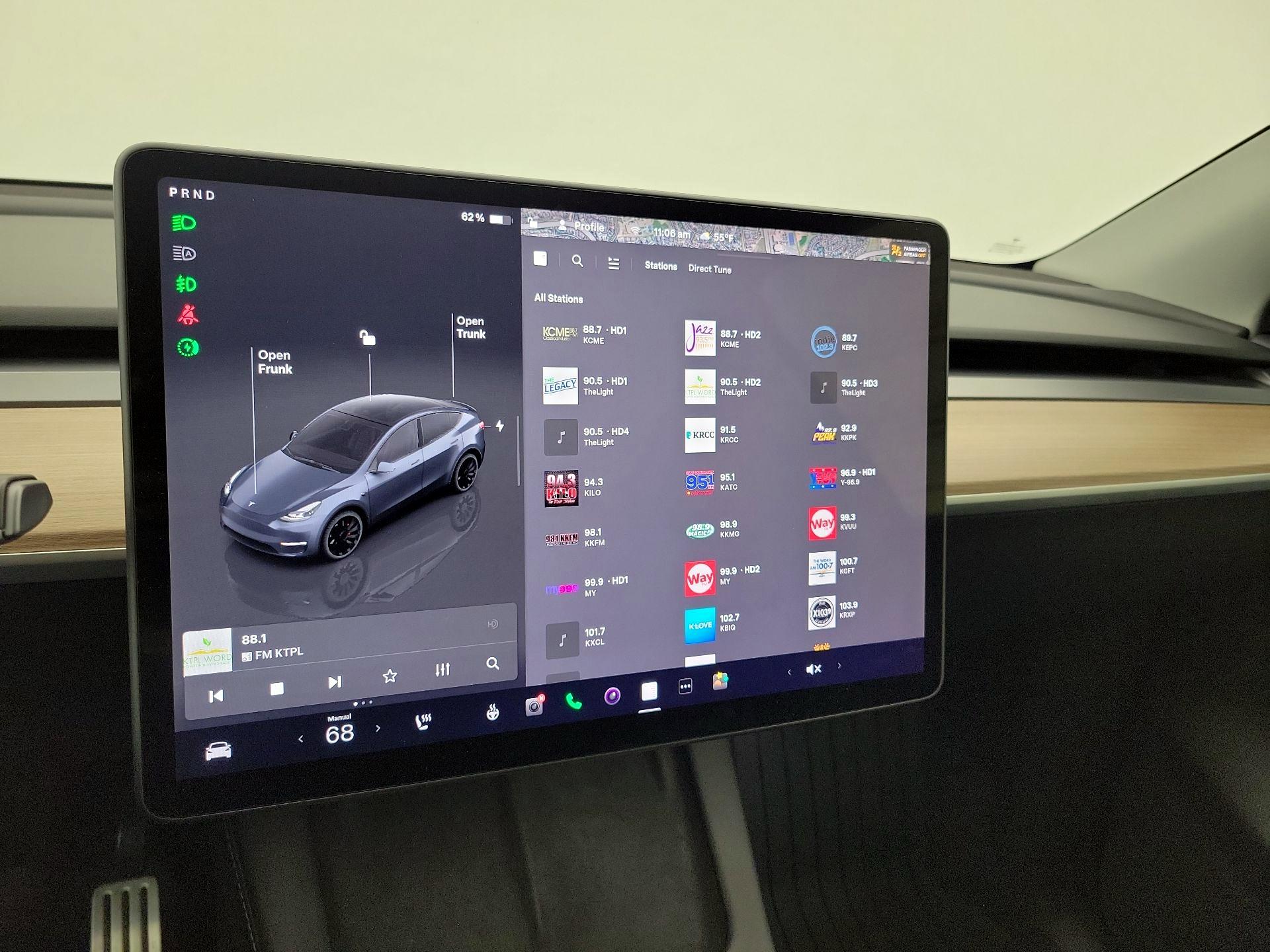 Thumbnail: 2023 Tesla Model Y - 15