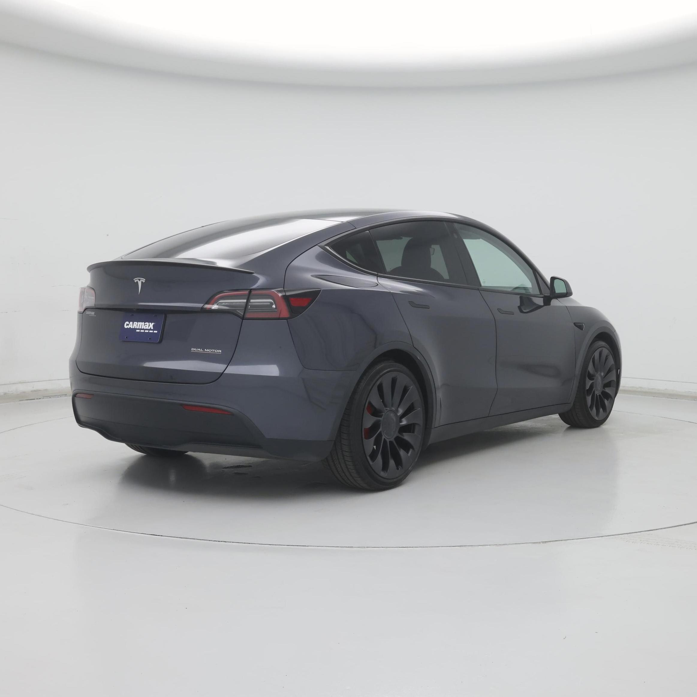 Thumbnail: 2023 Tesla Model Y - 8
