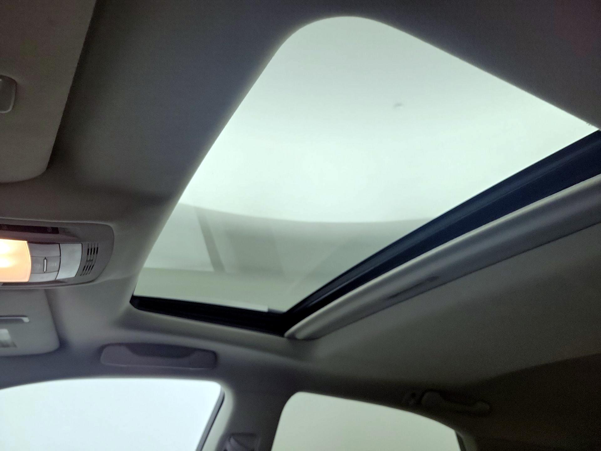 Thumbnail: 2015 Lexus RX - 19
