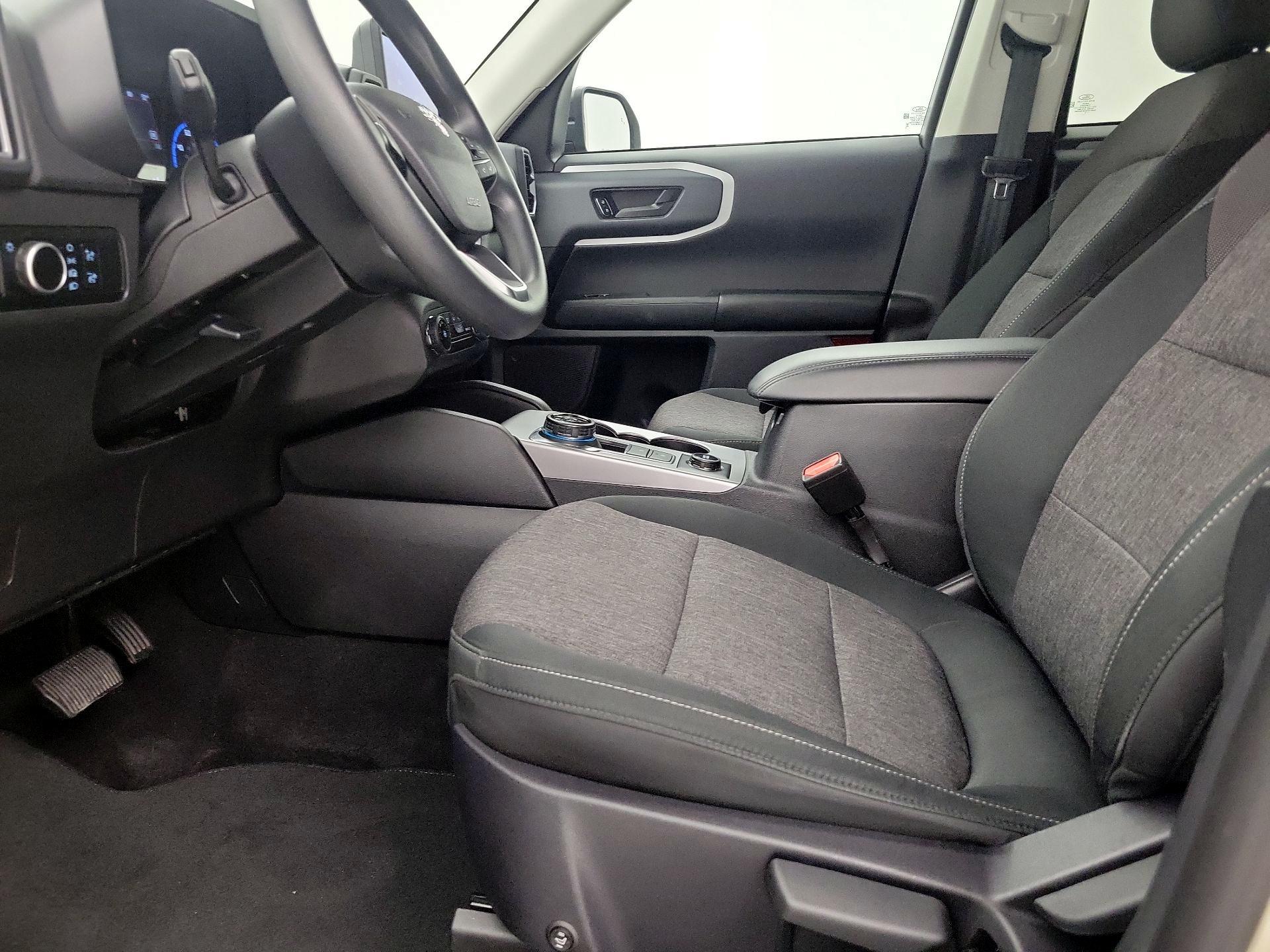 Thumbnail: 2024 Ford Bronco Sport - 11