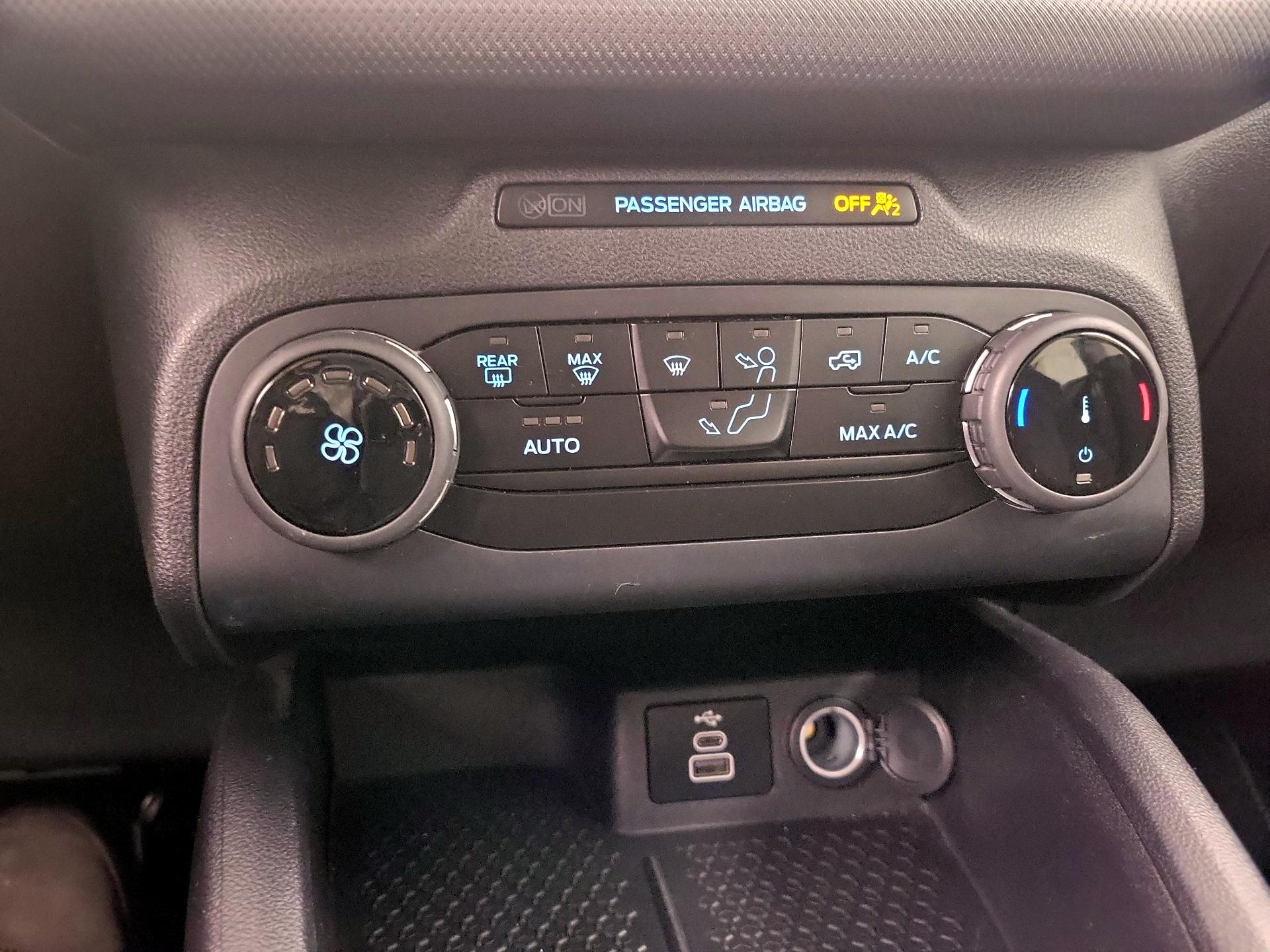 Thumbnail: 2024 Ford Bronco Sport - 16