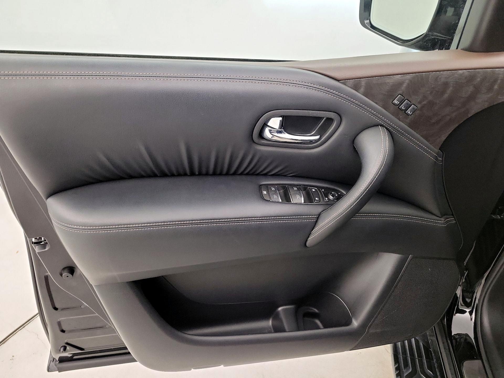 Thumbnail: 2022 Nissan Armada - 12