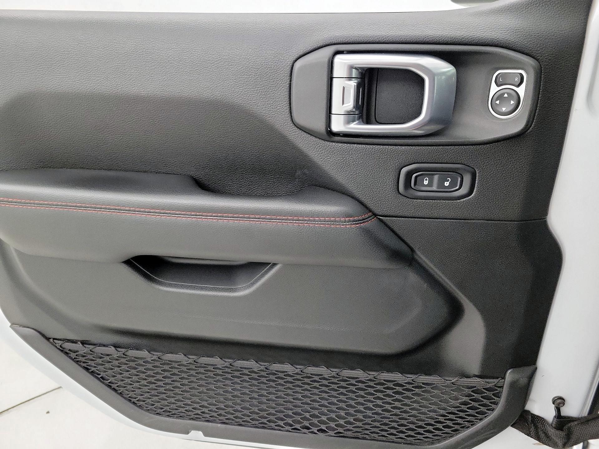 Thumbnail: 2020 Jeep Gladiator - 12