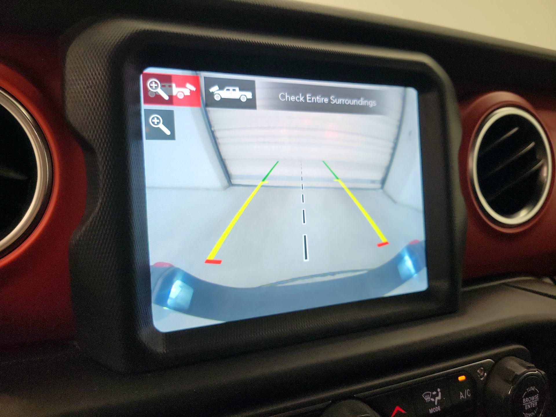 Thumbnail: 2020 Jeep Gladiator - 14