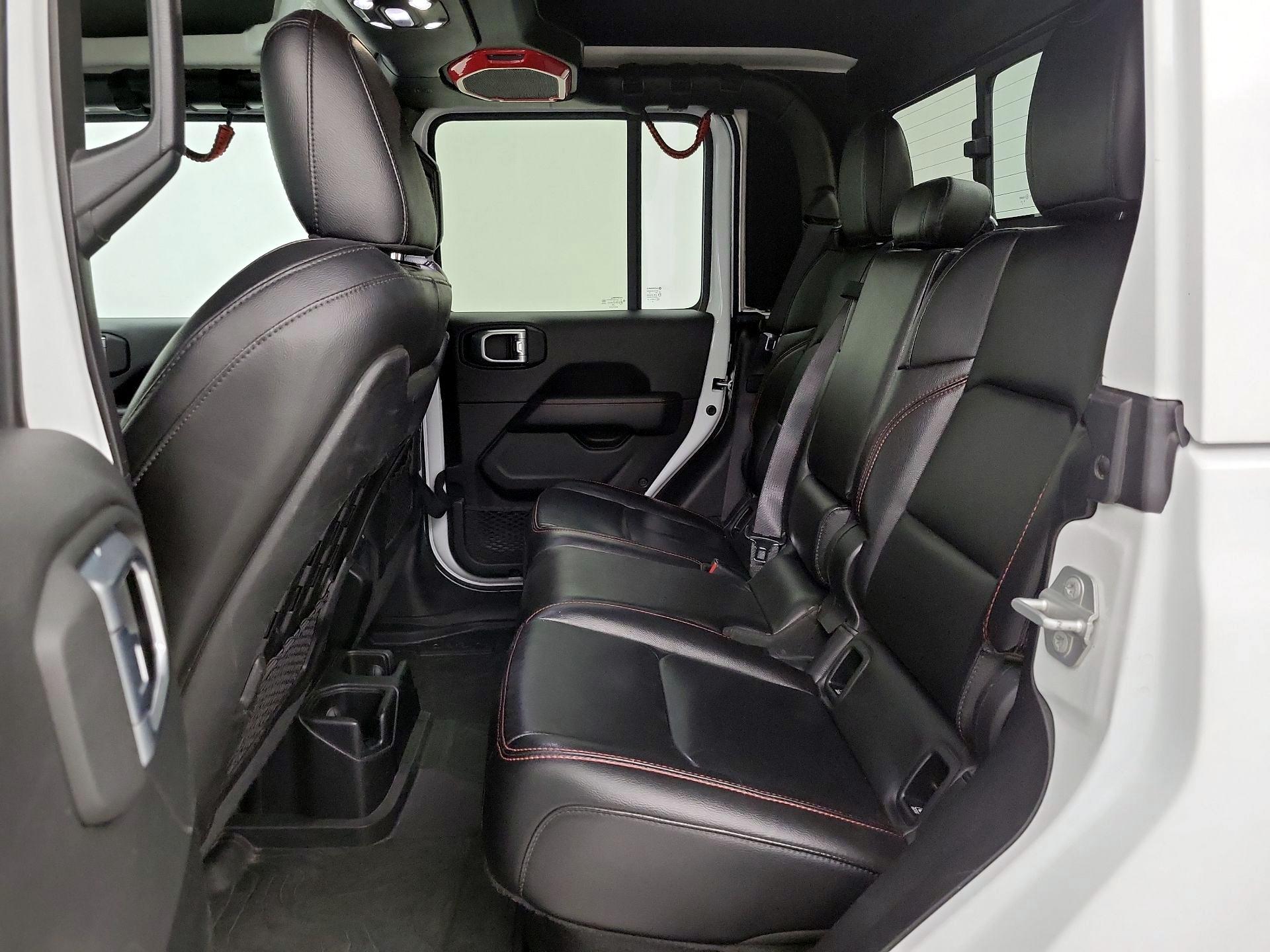 Thumbnail: 2020 Jeep Gladiator - 19