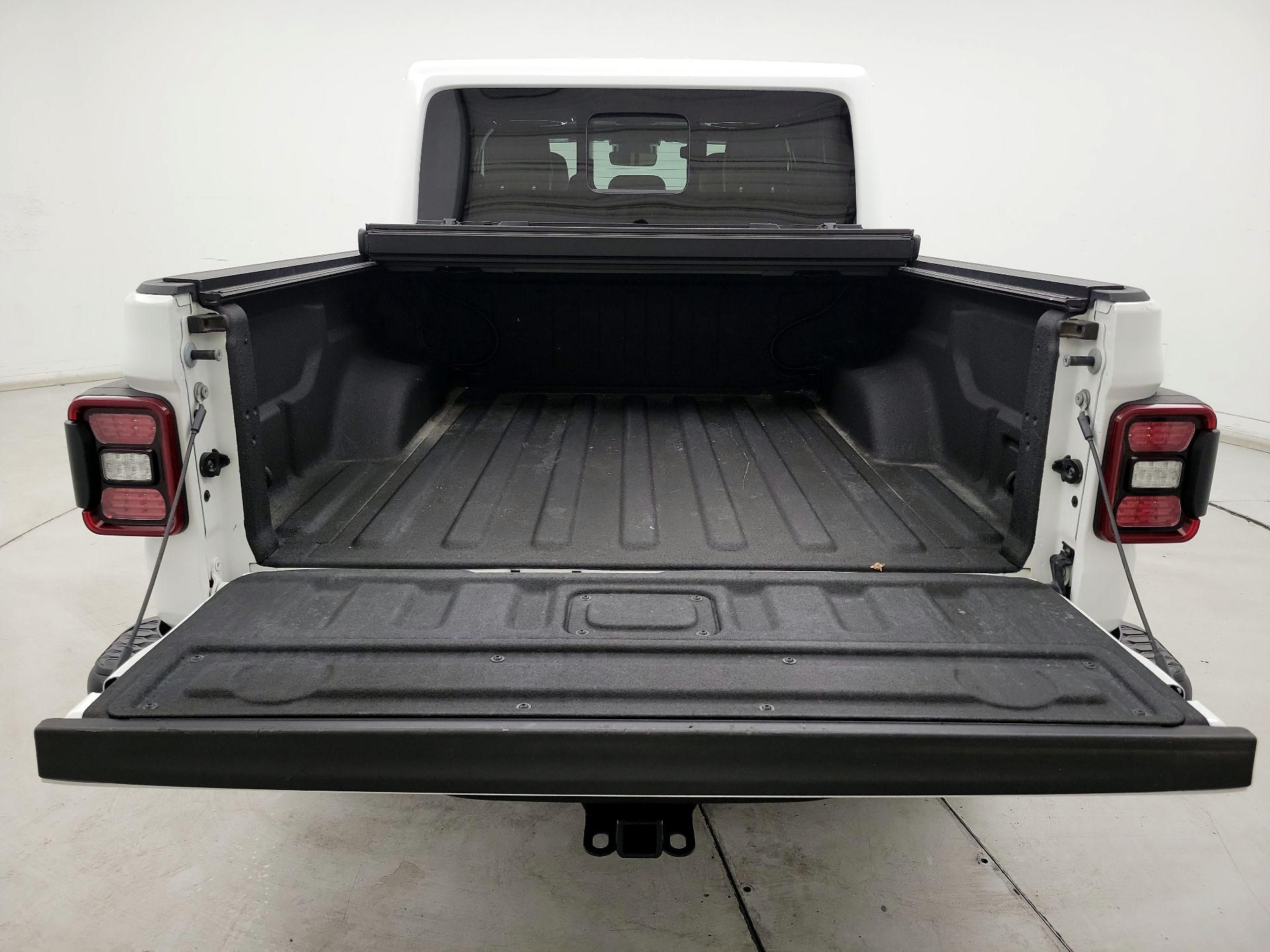 Thumbnail: 2020 Jeep Gladiator - 20