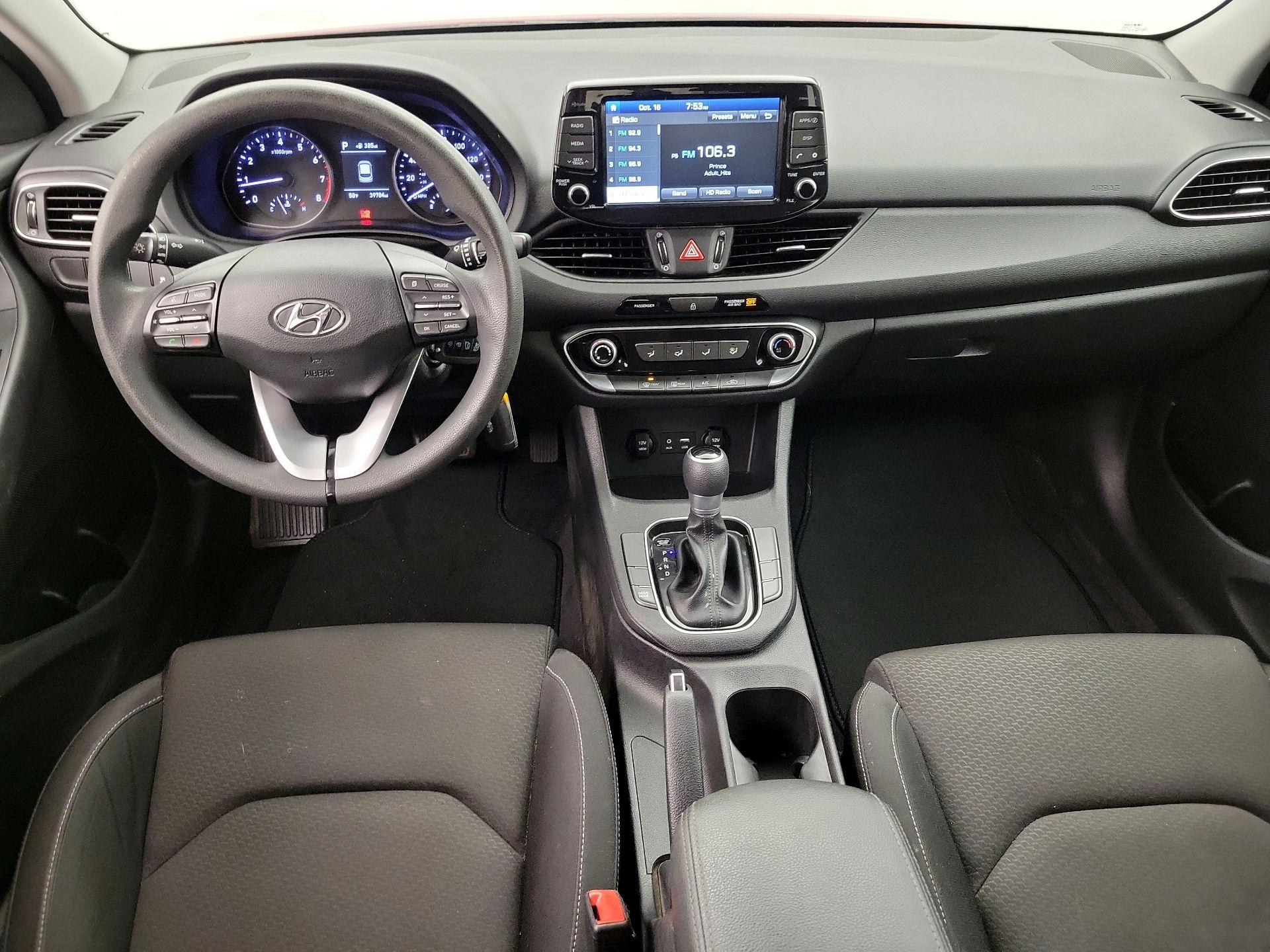 Thumbnail: 2018 Hyundai Elantra - 9
