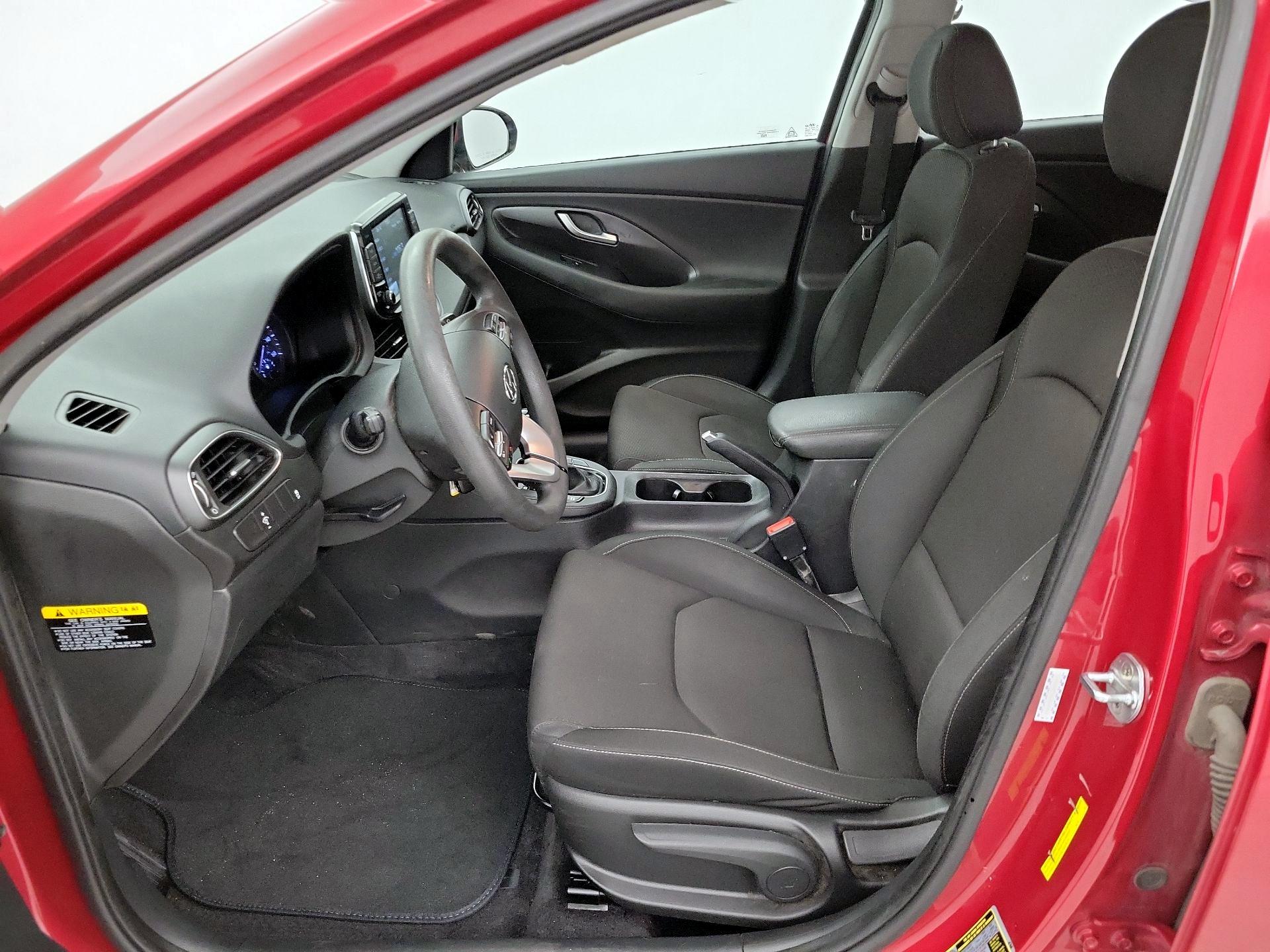 Thumbnail: 2018 Hyundai Elantra - 11