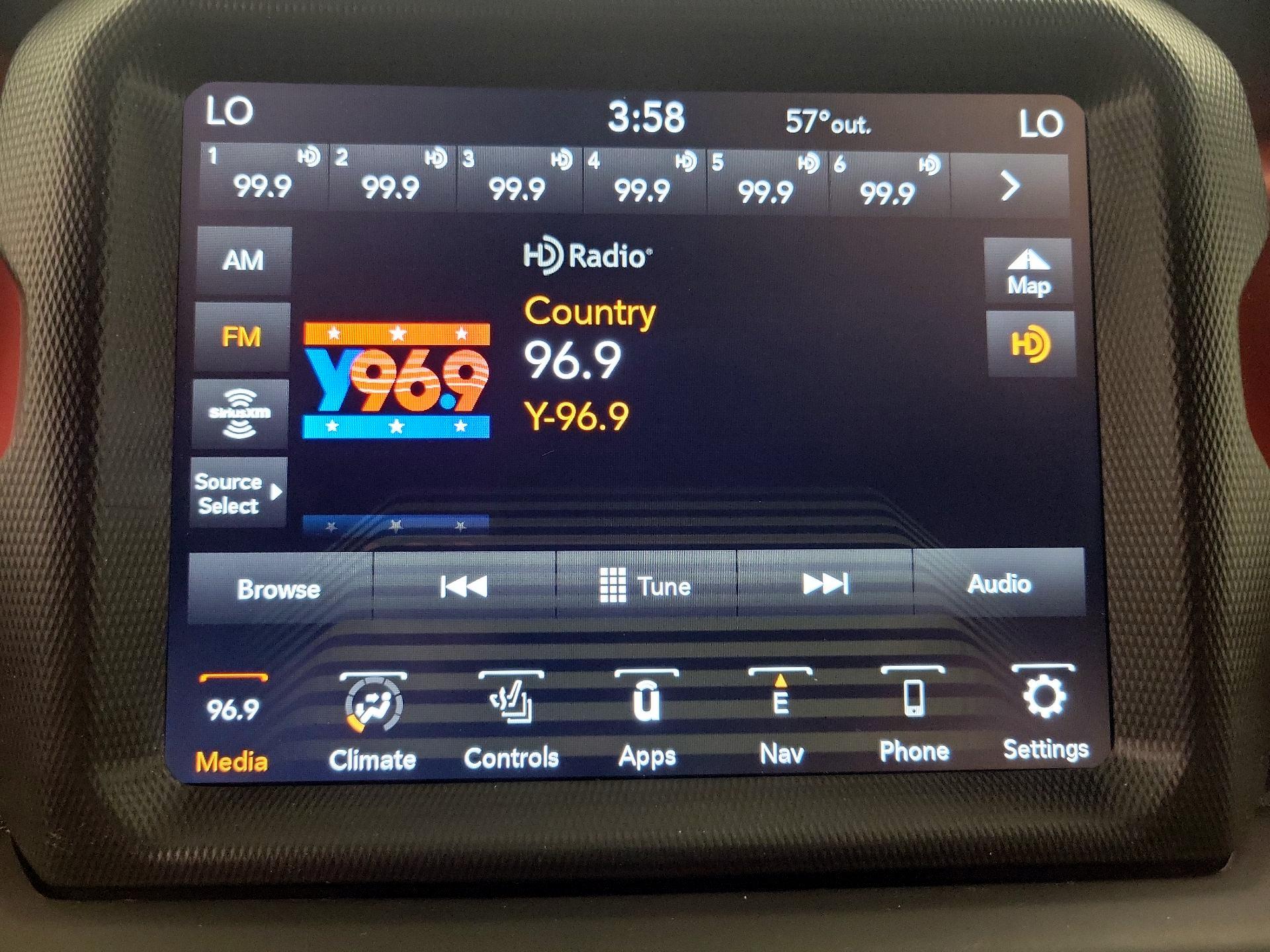 Thumbnail: 2022 Jeep Wrangler - 15