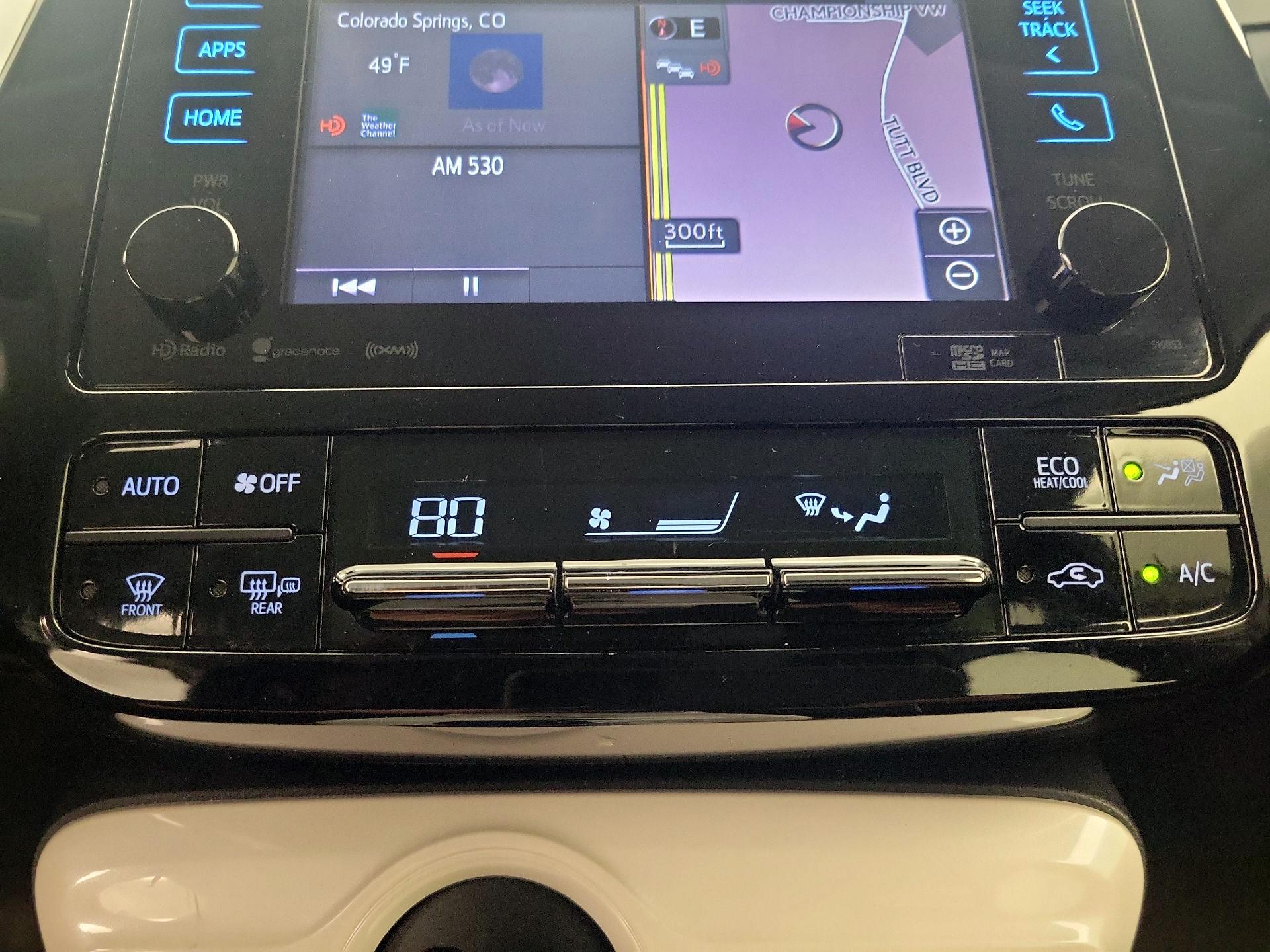 Thumbnail: 2016 Toyota Prius - 17