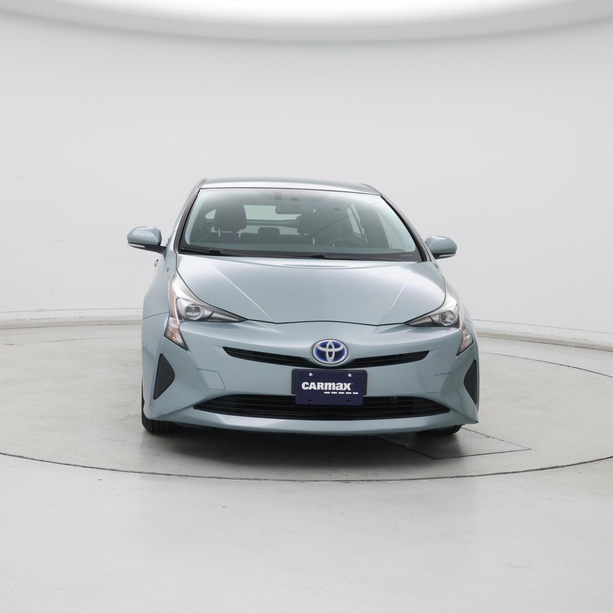 Thumbnail: 2016 Toyota Prius - 5