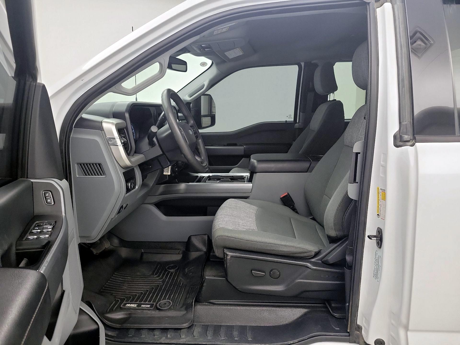 Thumbnail: 2023 Ford F-250 - 11