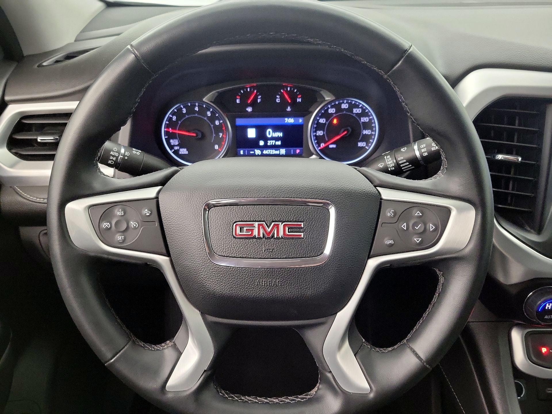 Thumbnail: 2023 GMC Acadia - 10