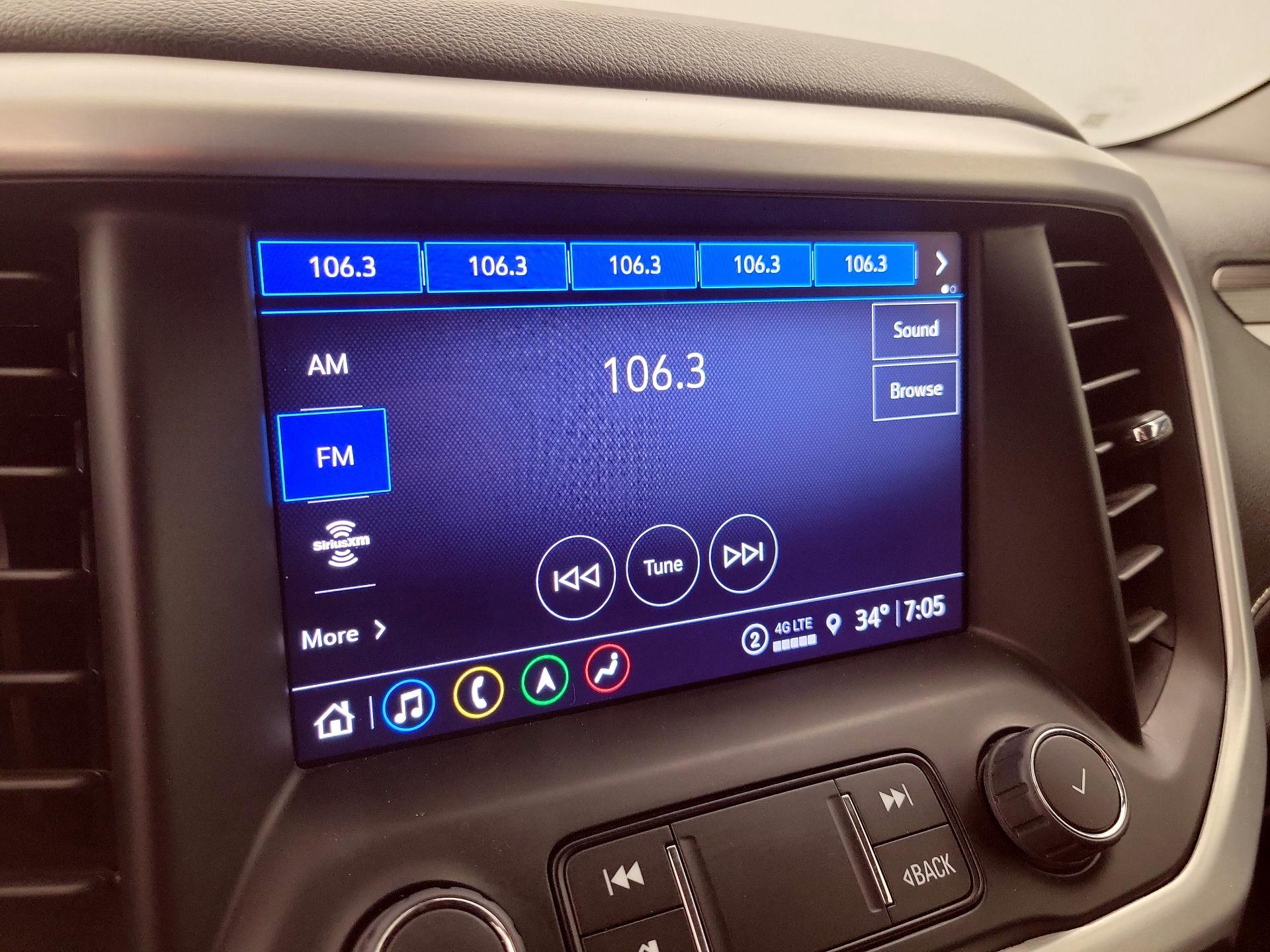 Thumbnail: 2023 GMC Acadia - 16