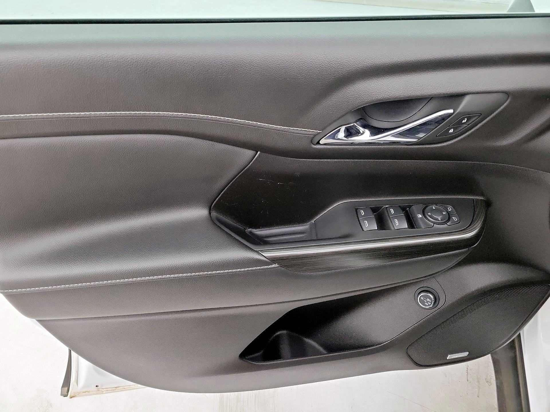 Thumbnail: 2023 GMC Acadia - 12