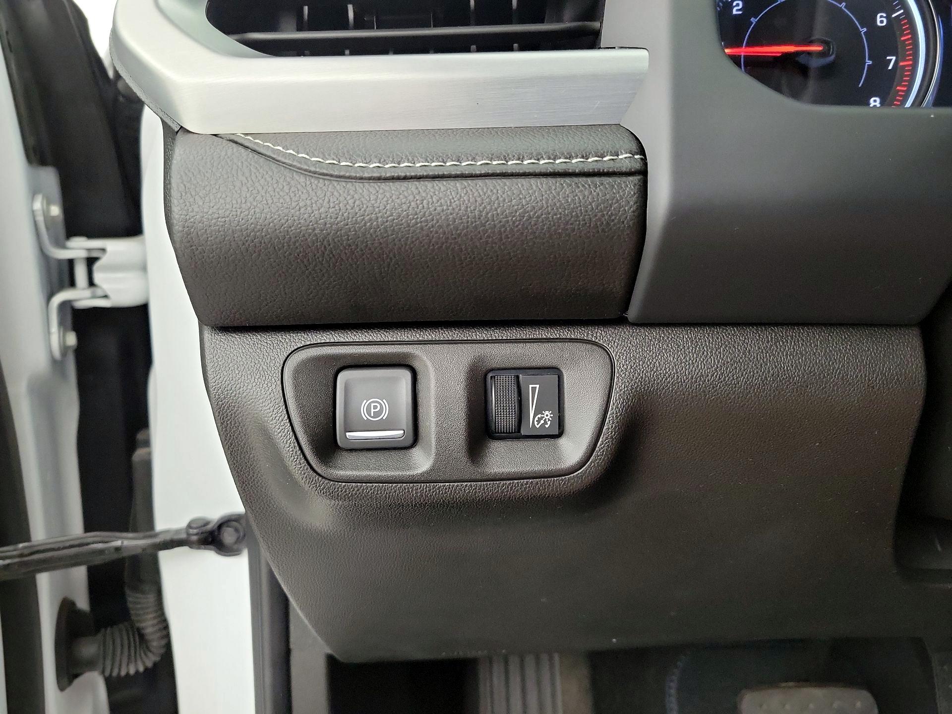 Thumbnail: 2023 GMC Acadia - 13