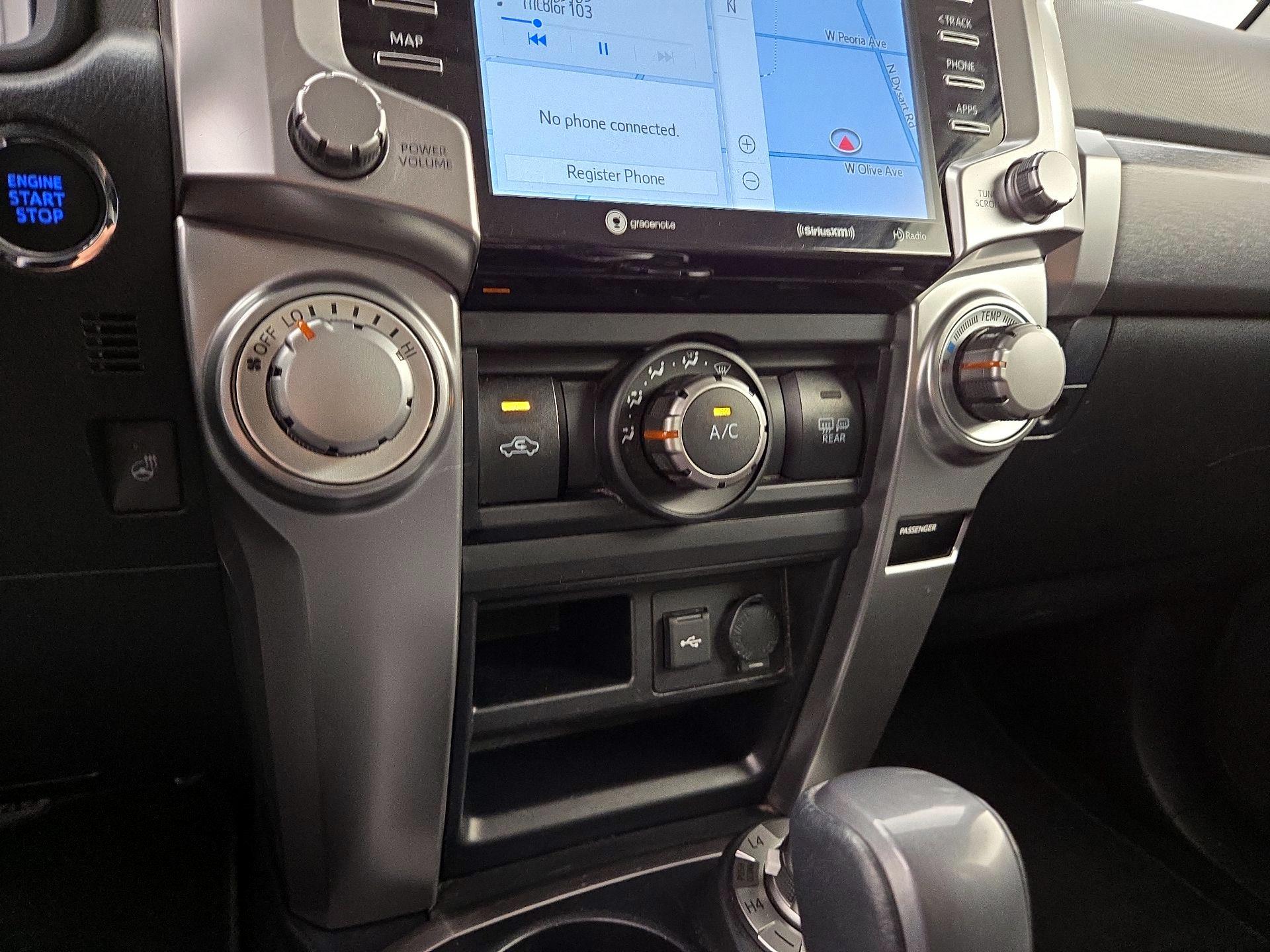 Thumbnail: 2024 Toyota 4Runner - 17