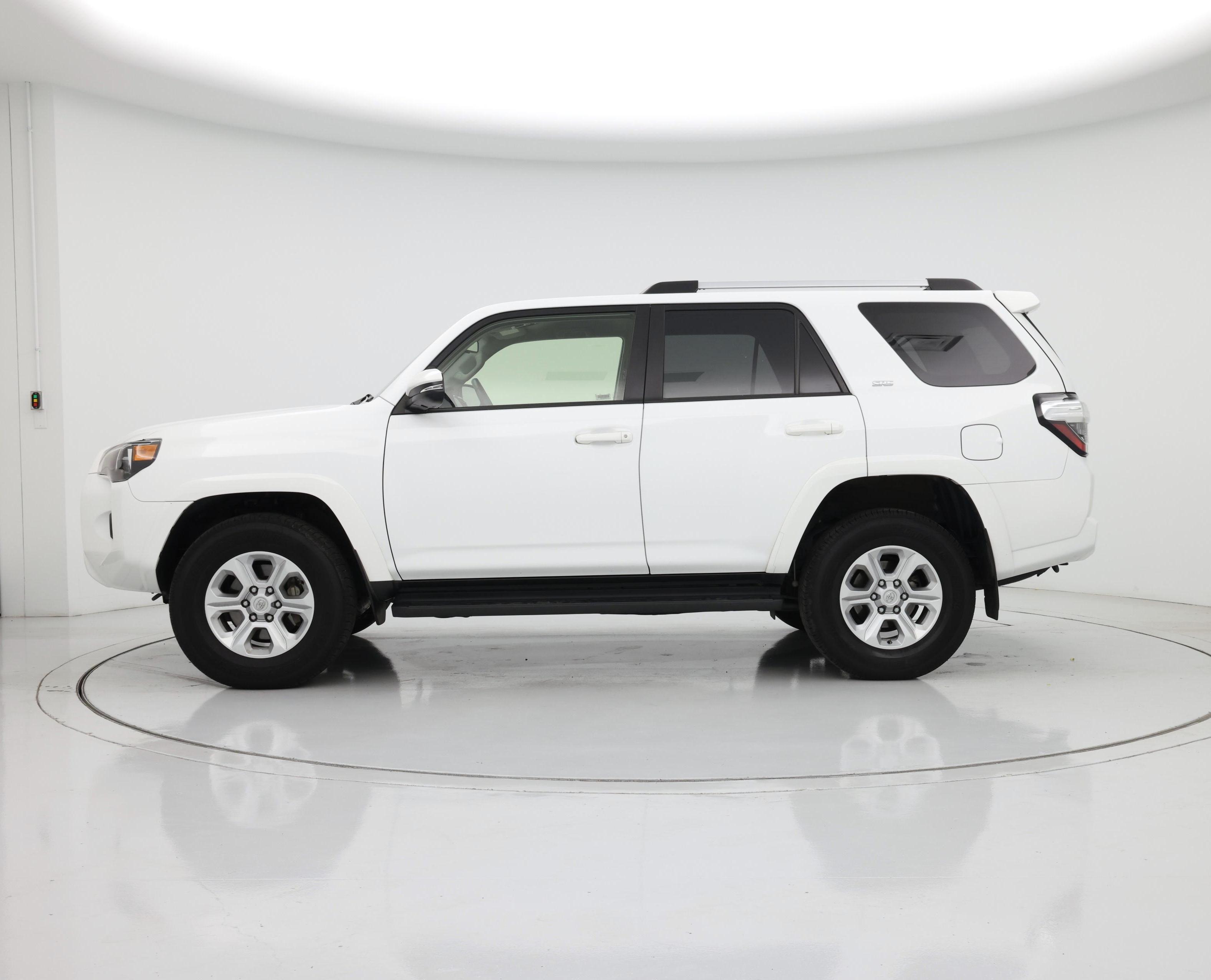 Thumbnail: 2024 Toyota 4Runner - 3