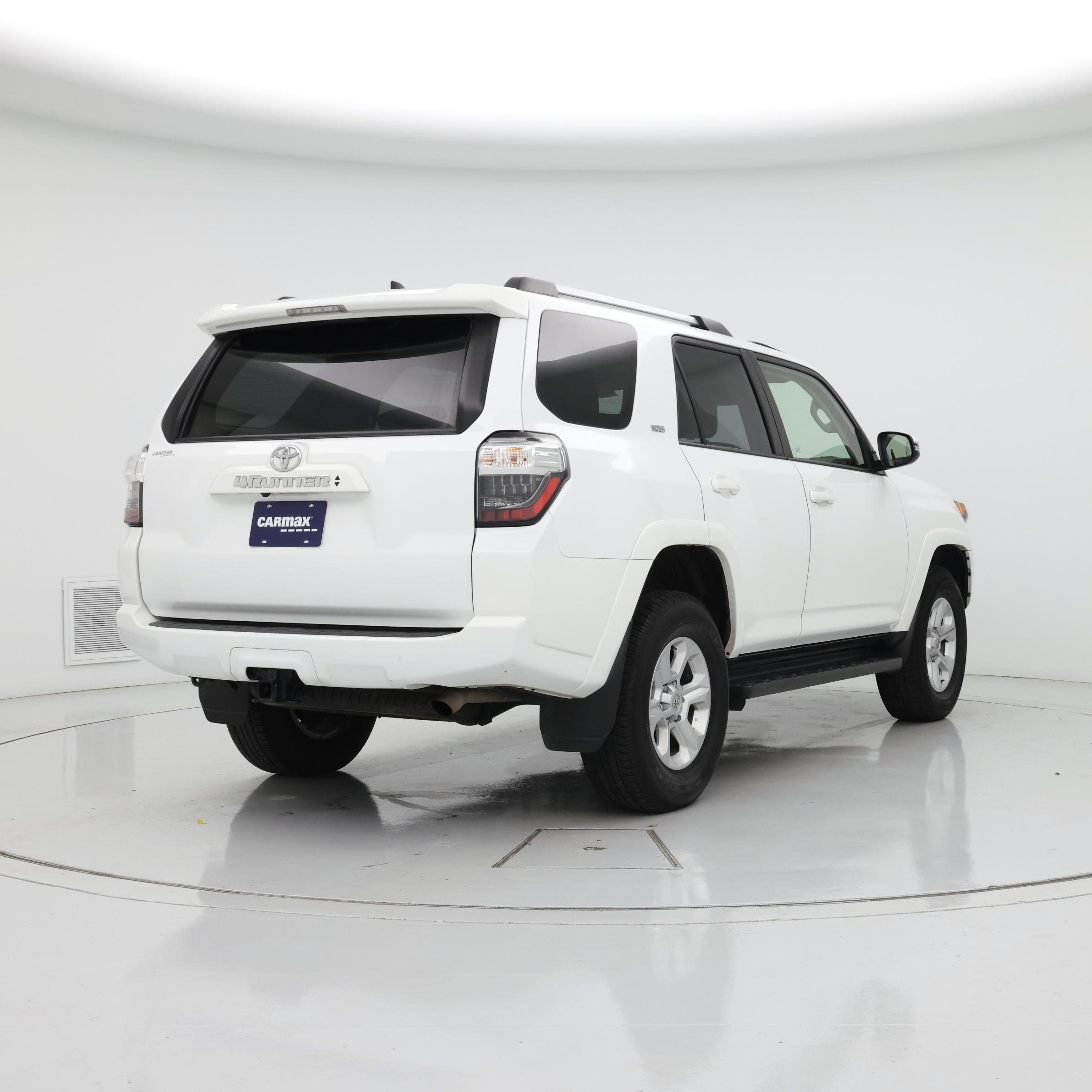 Thumbnail: 2024 Toyota 4Runner - 8