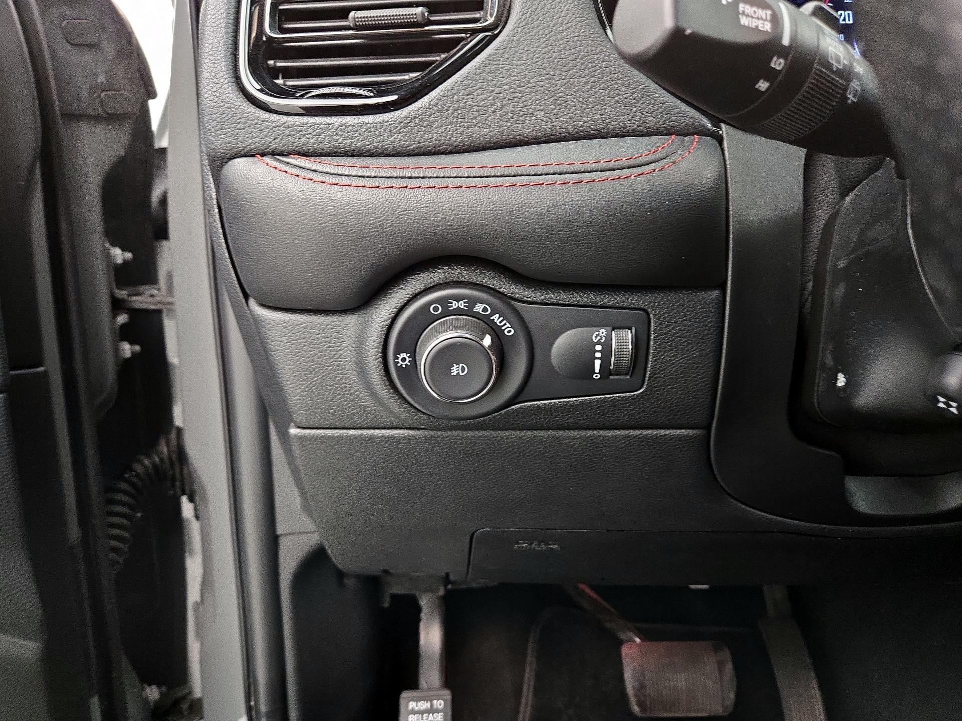 Thumbnail: 2023 Dodge Durango - 13