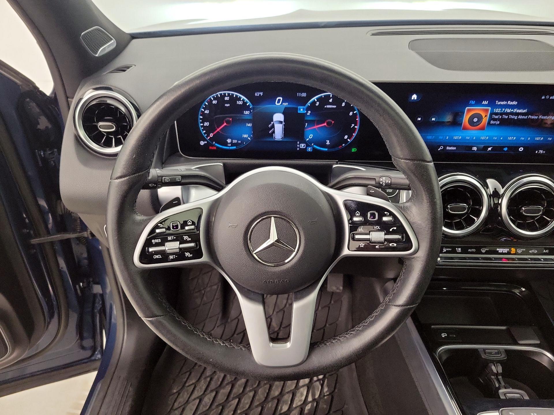 Thumbnail: 2020 Mercedes-Benz GLB - 10