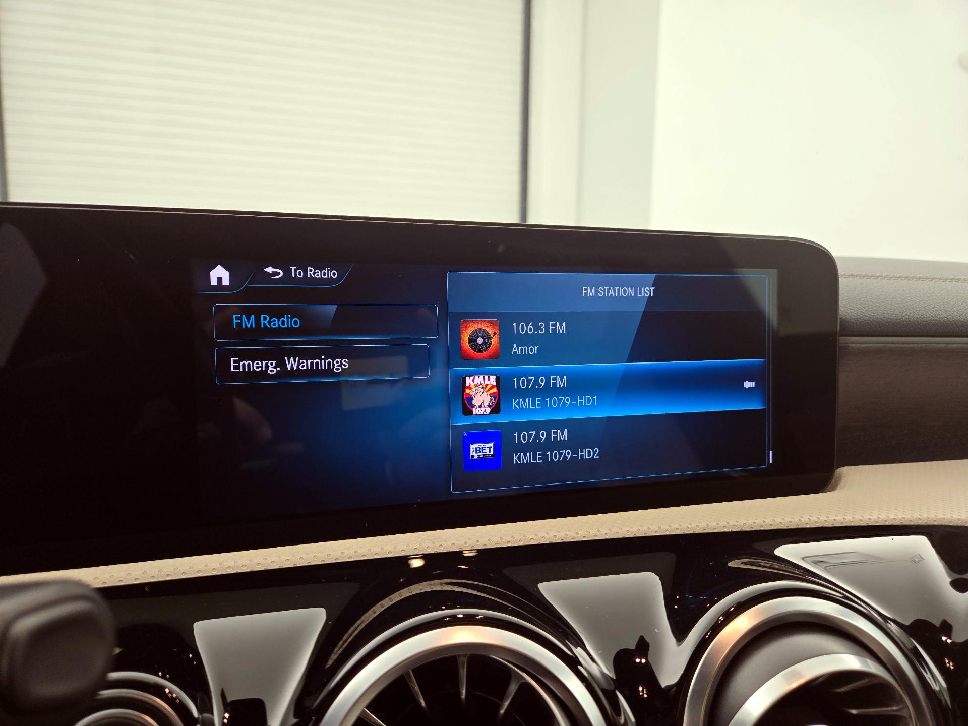 Thumbnail: 2022 Mercedes-Benz CLA - 15