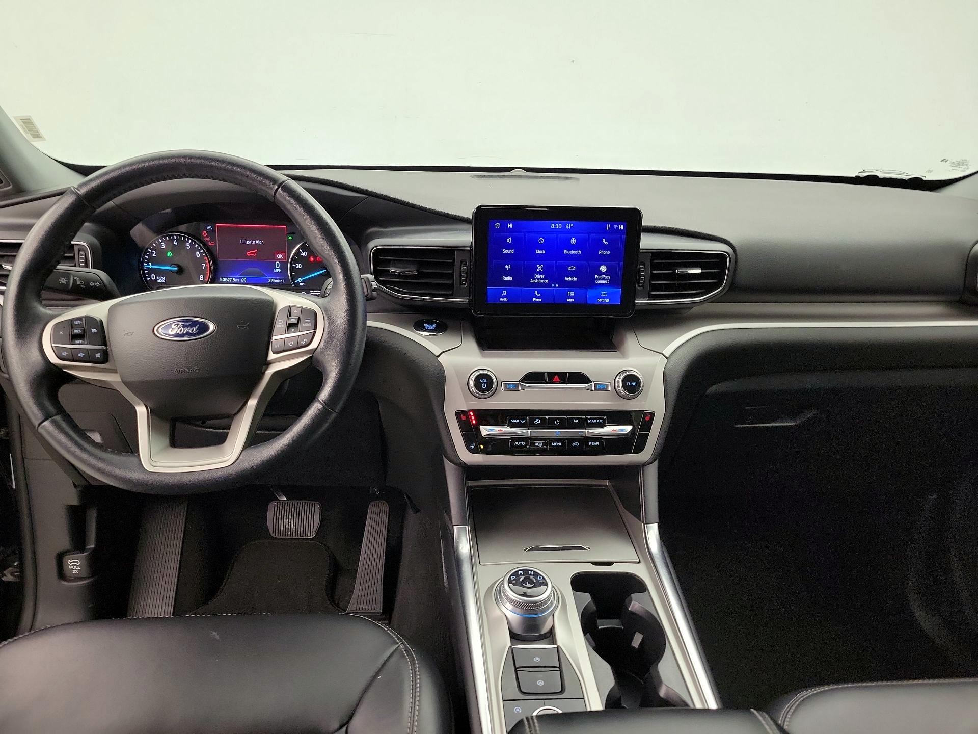 Thumbnail: 2023 Ford Explorer - 9