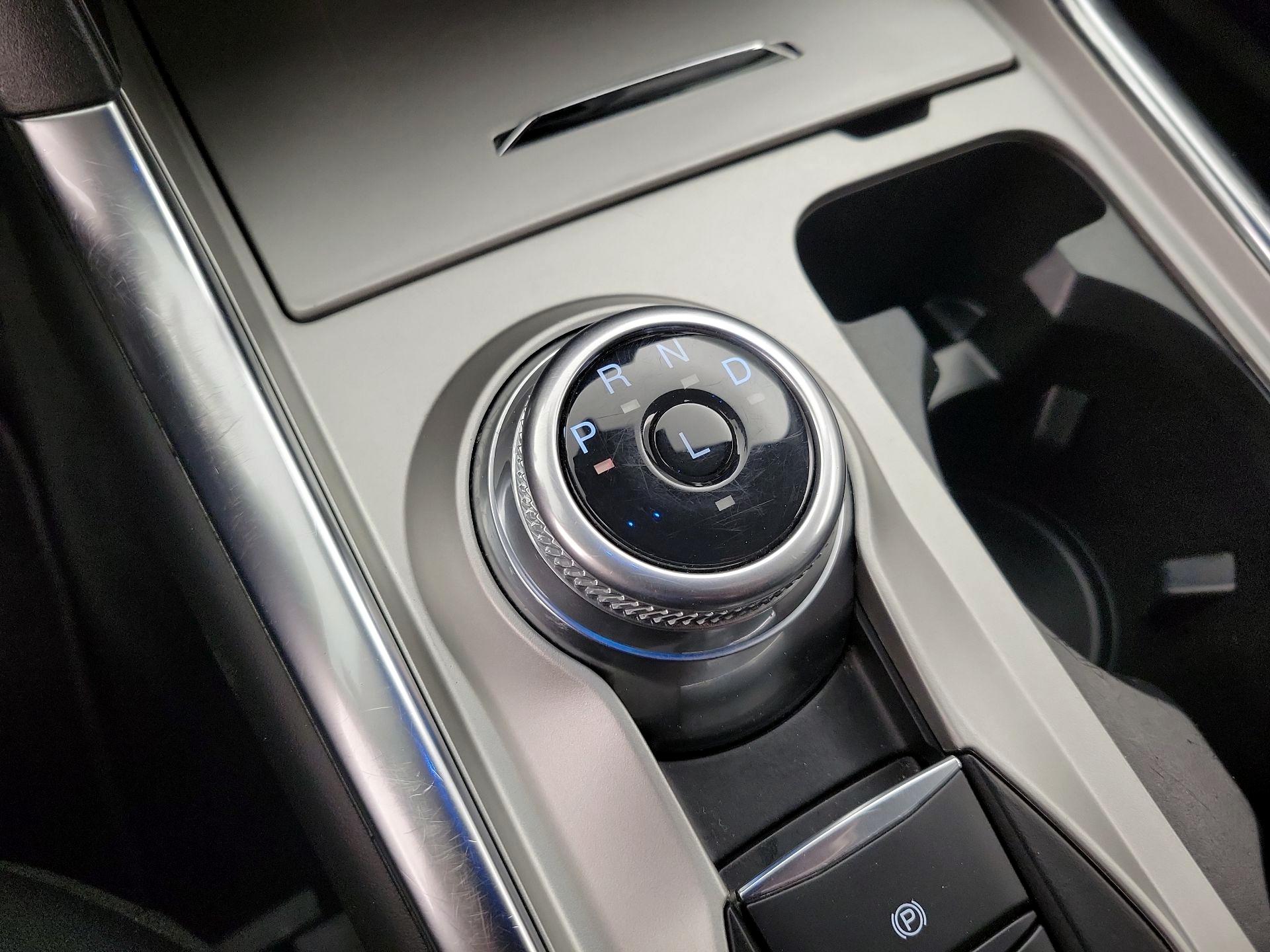 Thumbnail: 2023 Ford Explorer - 17