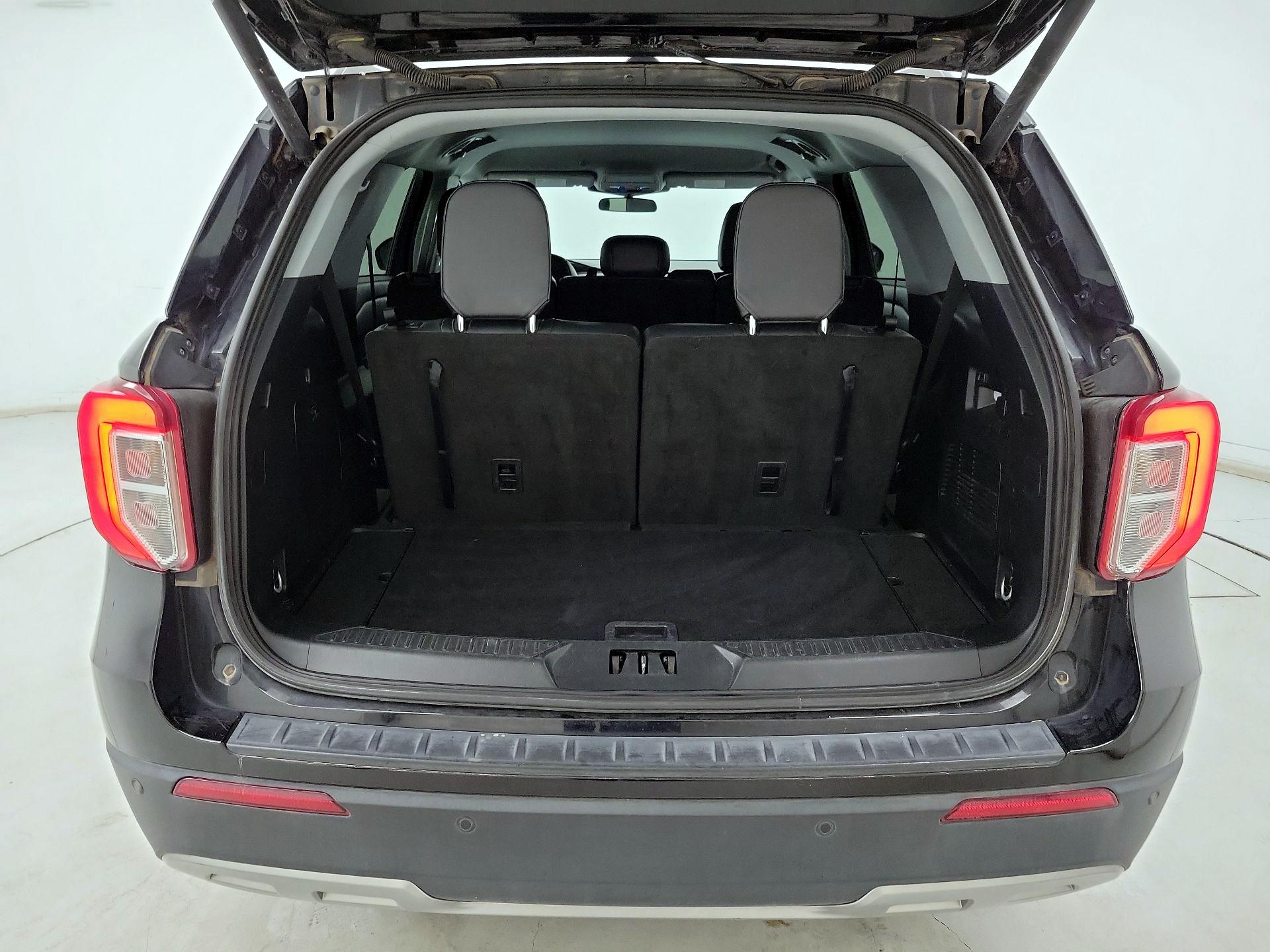 Thumbnail: 2023 Ford Explorer - 20