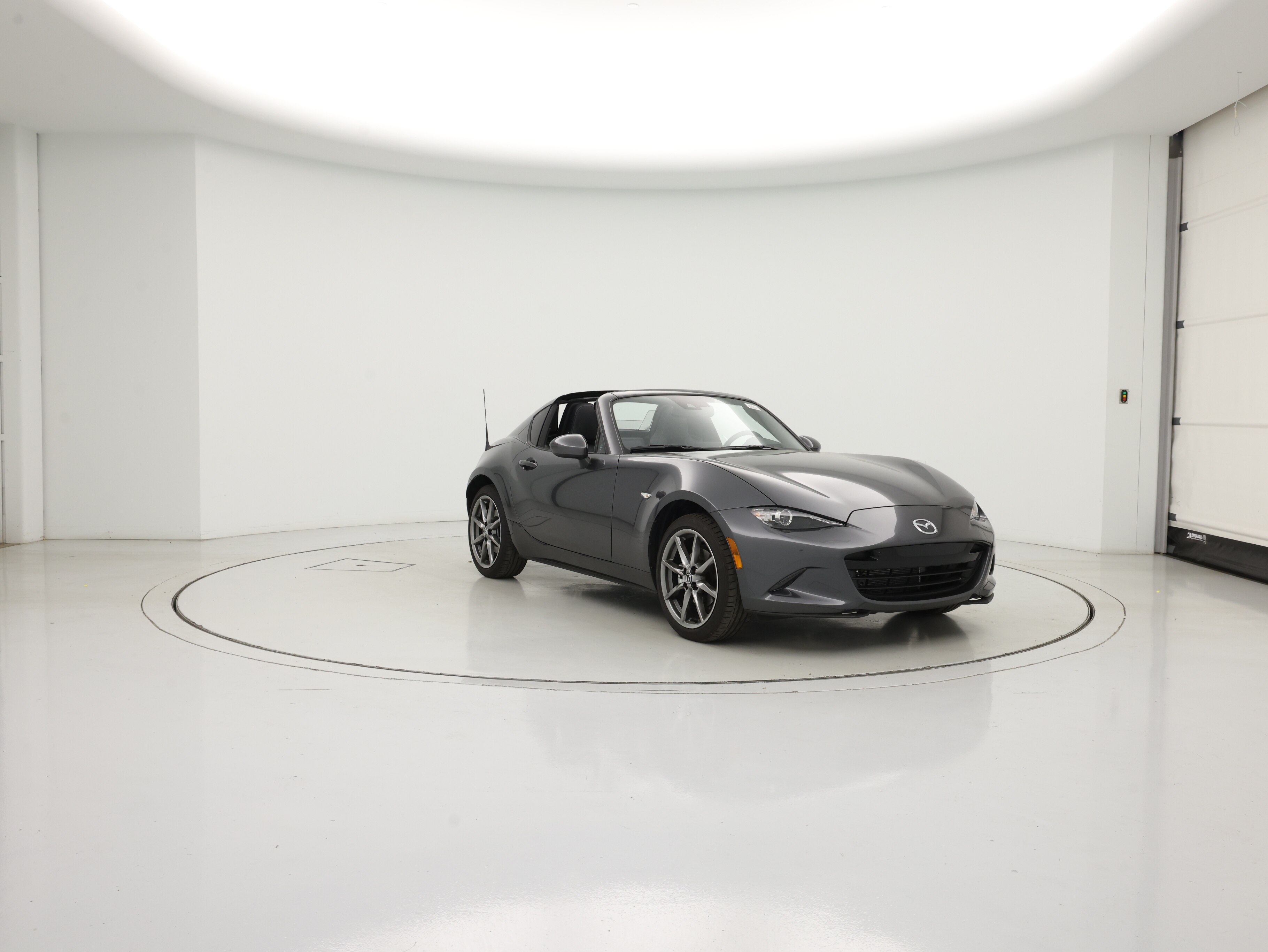 Thumbnail: 2023 Mazda MX-5 Miata - 9