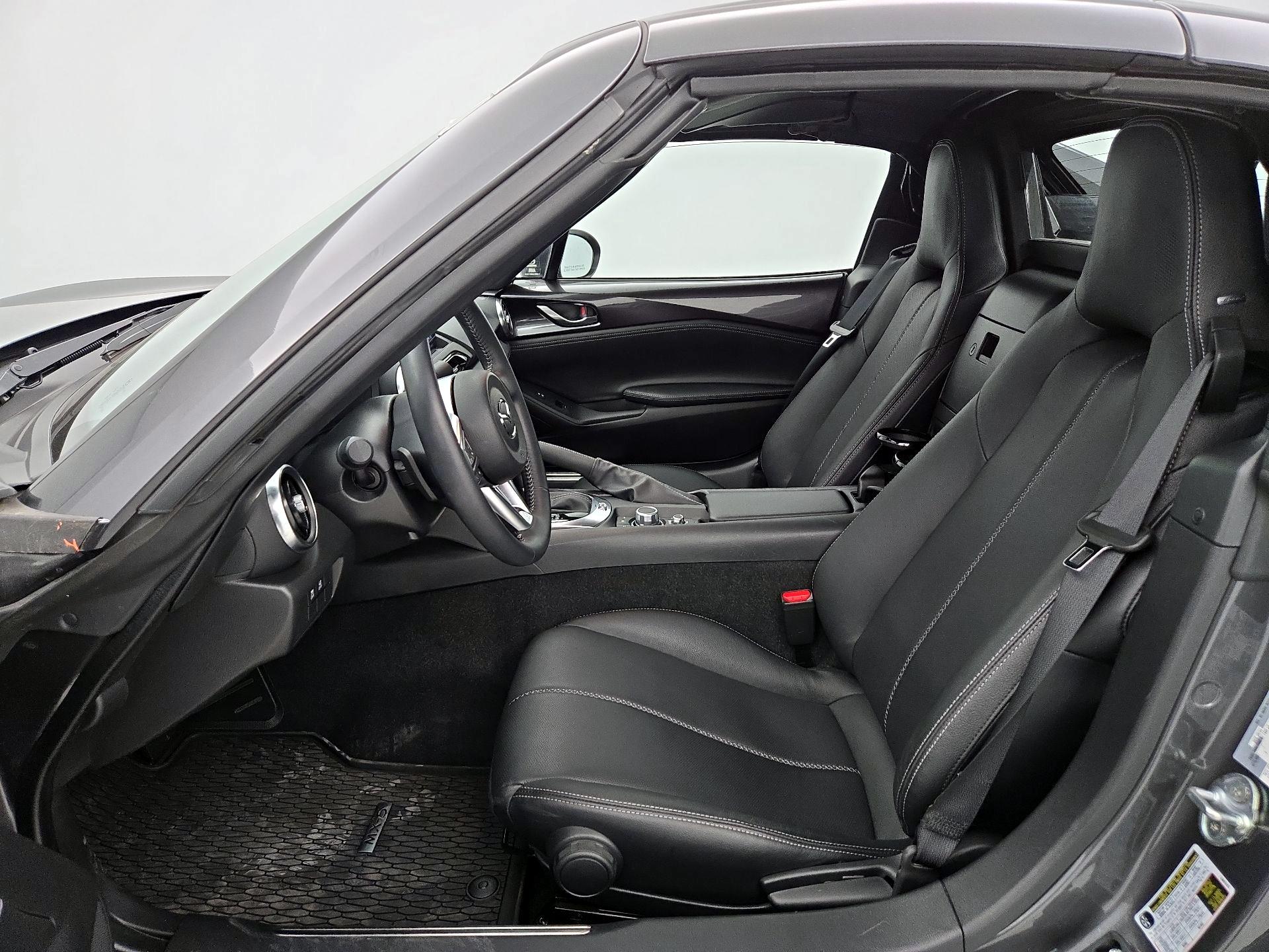 Thumbnail: 2023 Mazda MX-5 Miata - 11