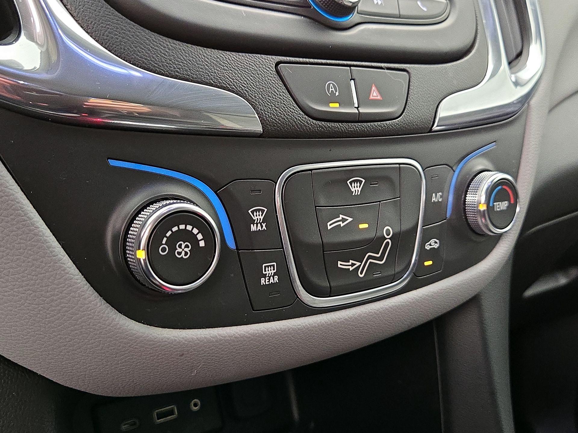 Thumbnail: 2022 Chevrolet Equinox - 16