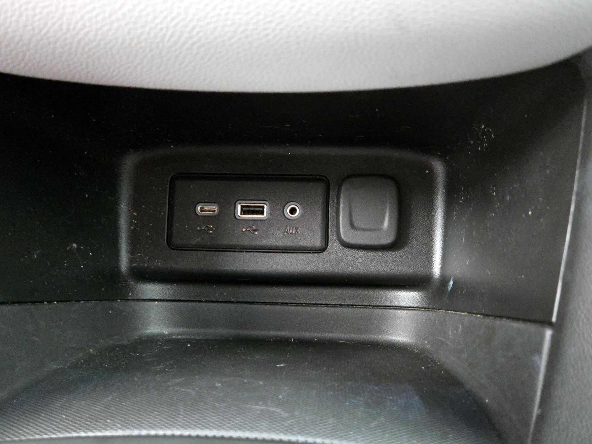 Thumbnail: 2022 Chevrolet Equinox - 18