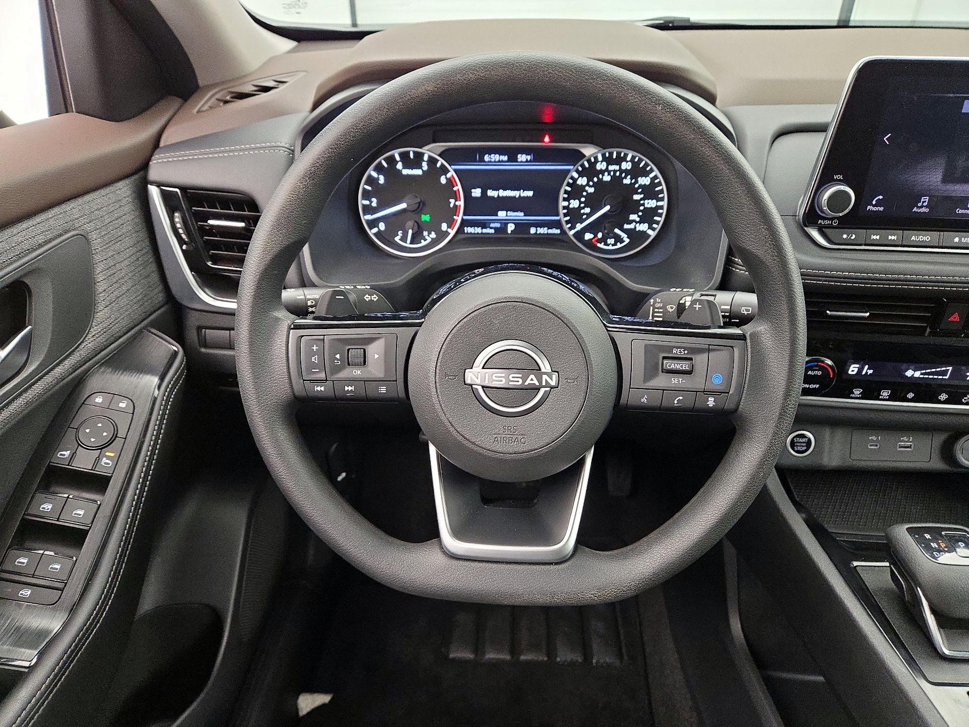 Thumbnail: 2023 Nissan Rogue - 10