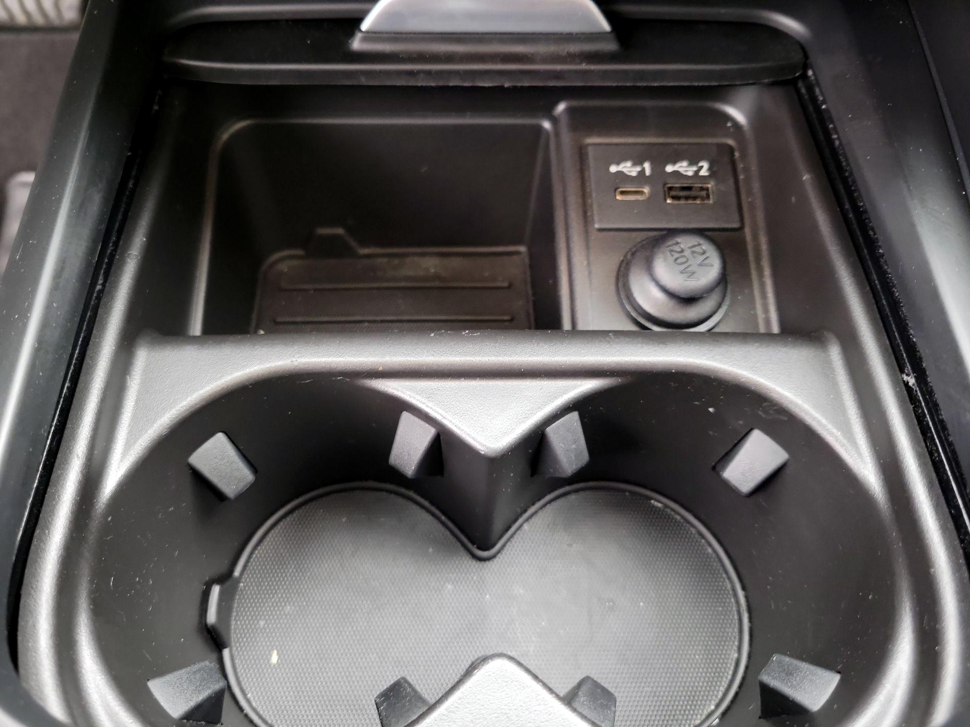 Thumbnail: 2023 INFINITI QX55 - 18