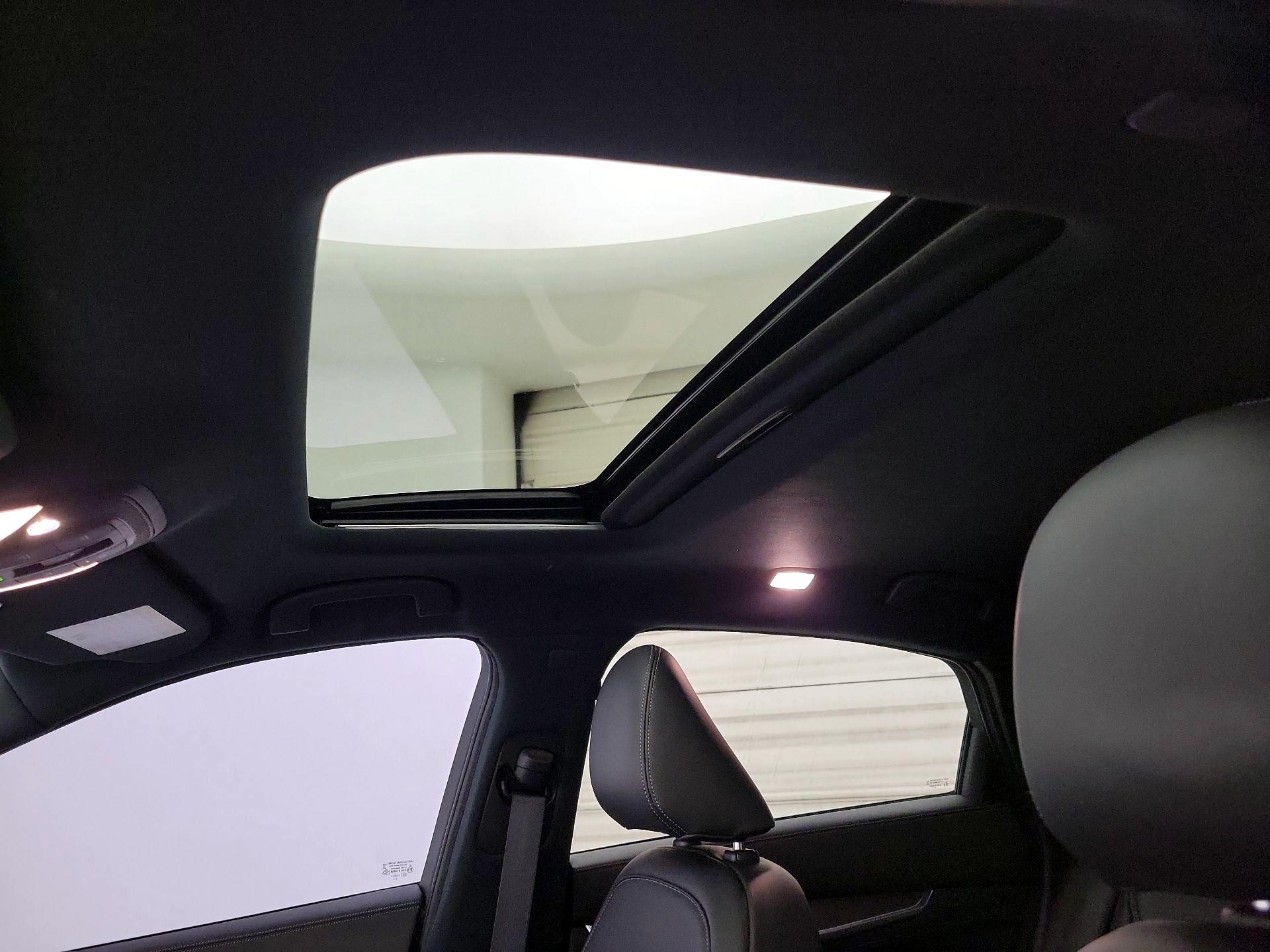 Thumbnail: 2023 INFINITI QX55 - 19