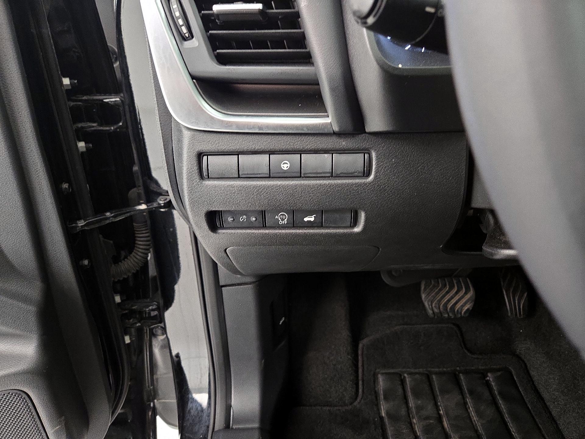 Thumbnail: 2023 Nissan Rogue - 13