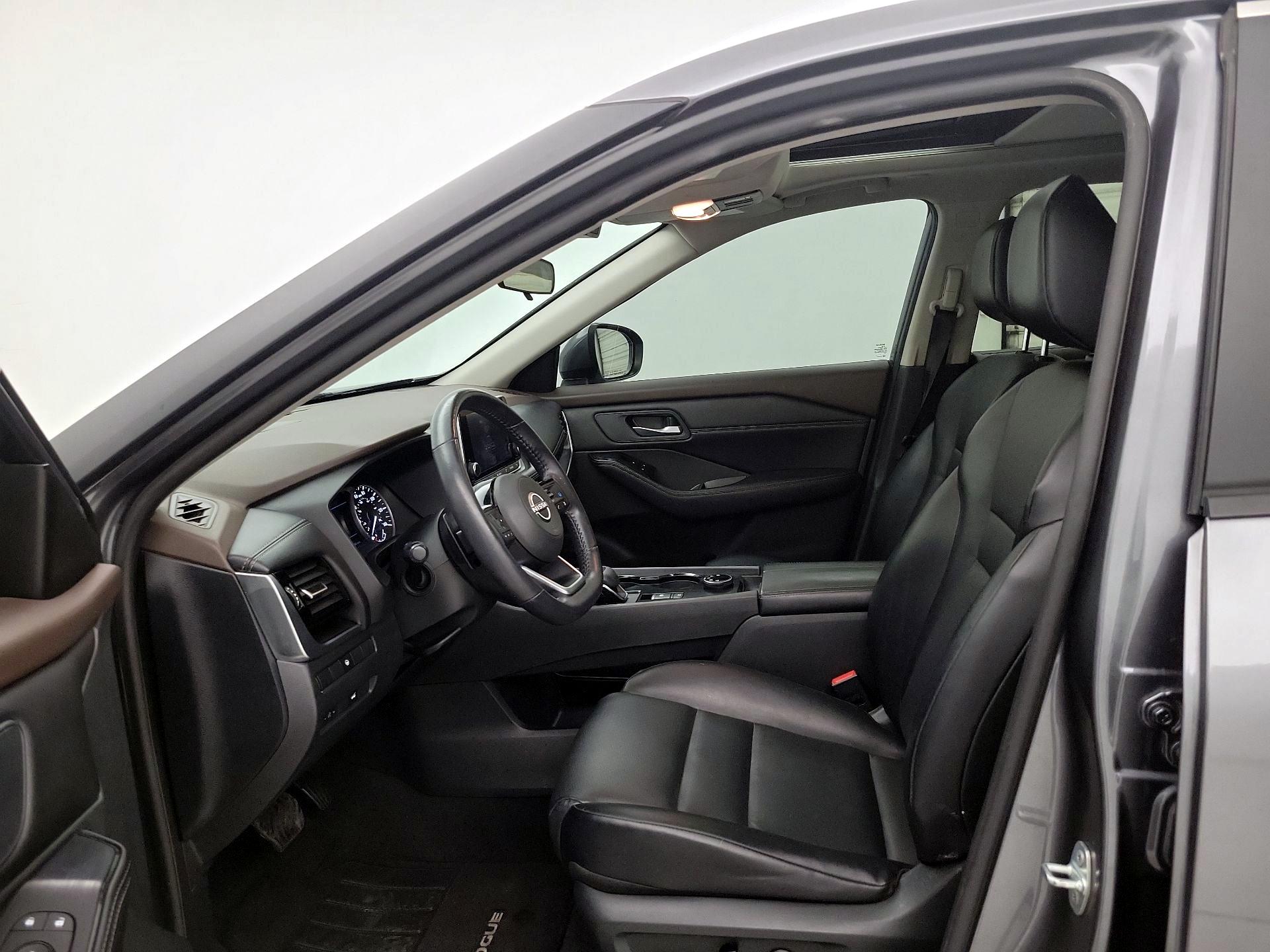 Thumbnail: 2023 Nissan Rogue - 11