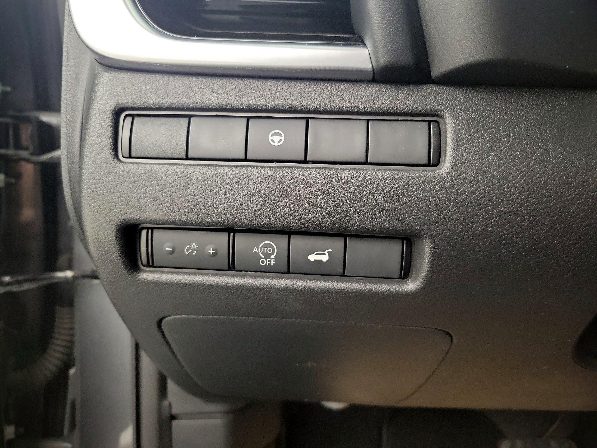 Thumbnail: 2023 Nissan Rogue - 13