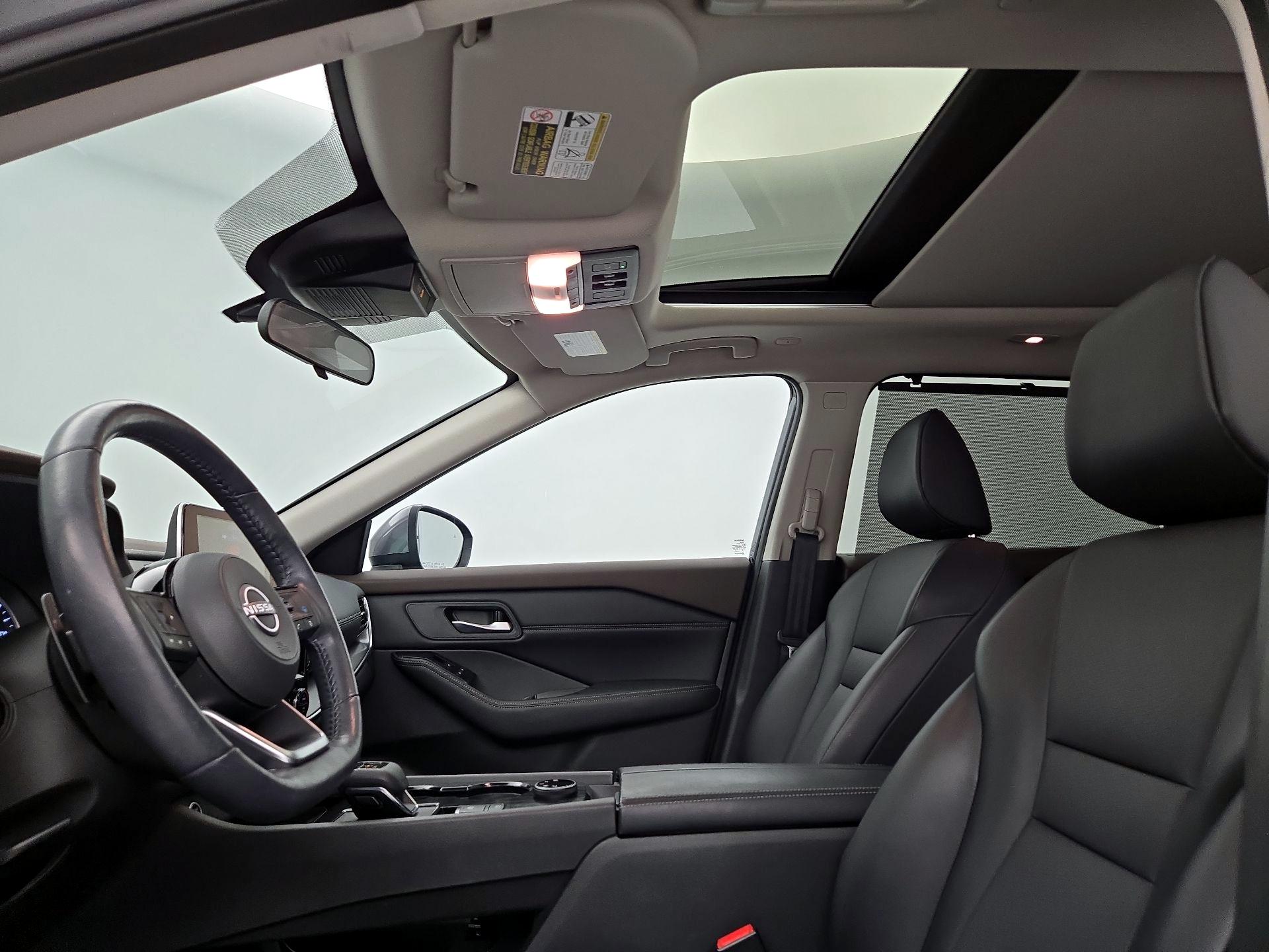 Thumbnail: 2023 Nissan Rogue - 19