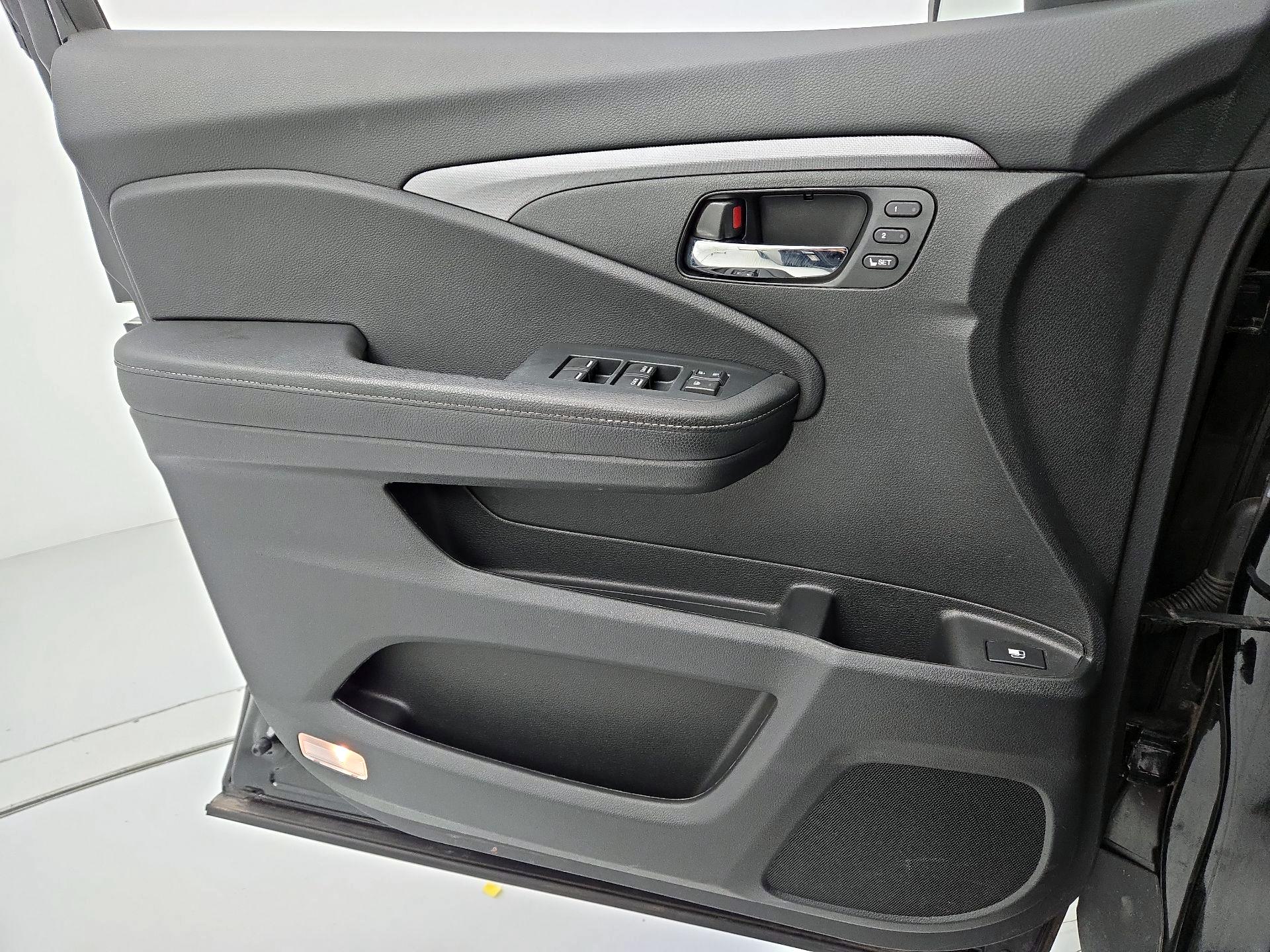 Thumbnail: 2023 Honda Ridgeline - 12