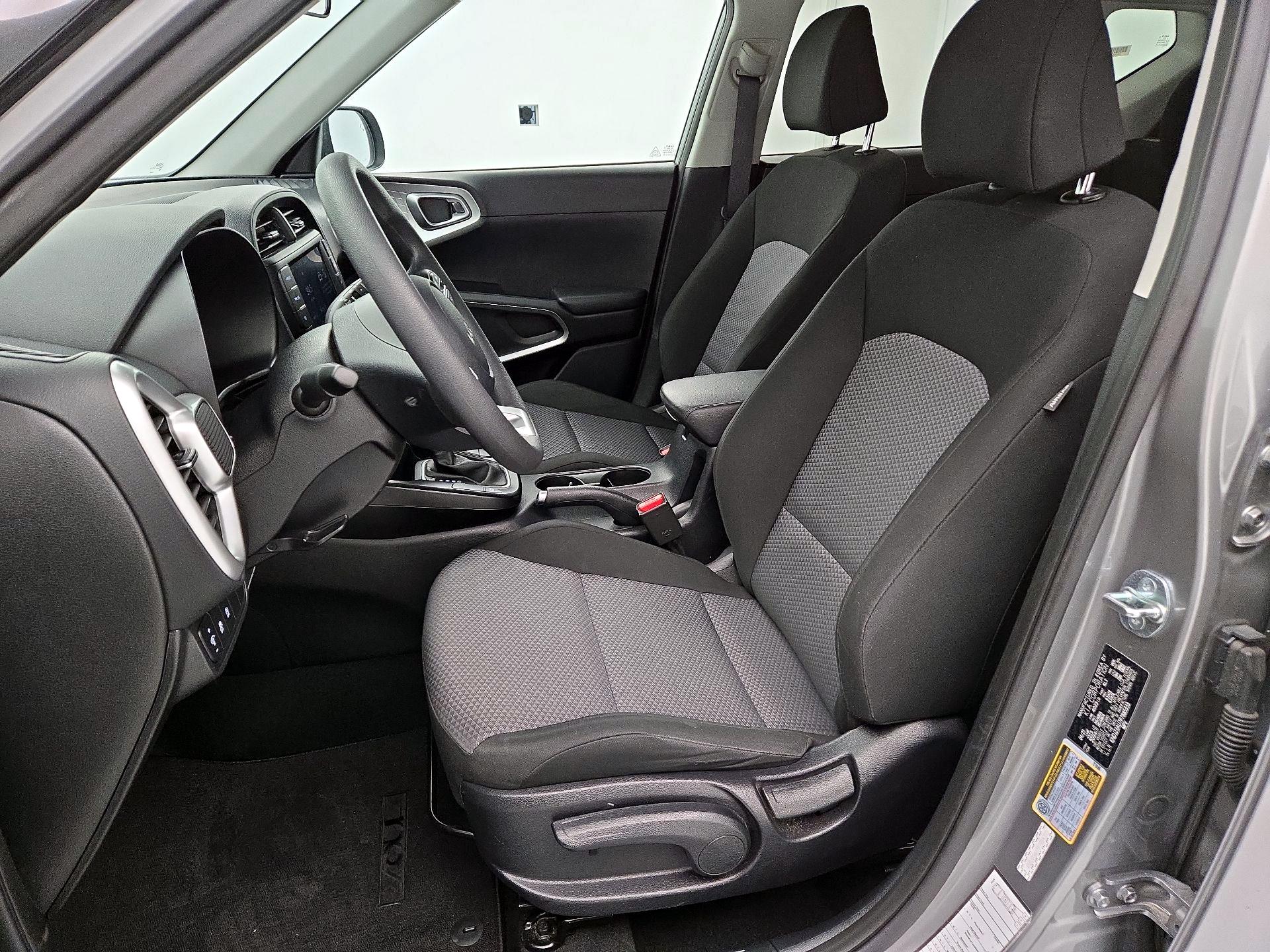 Thumbnail: 2023 Kia Soul - 11