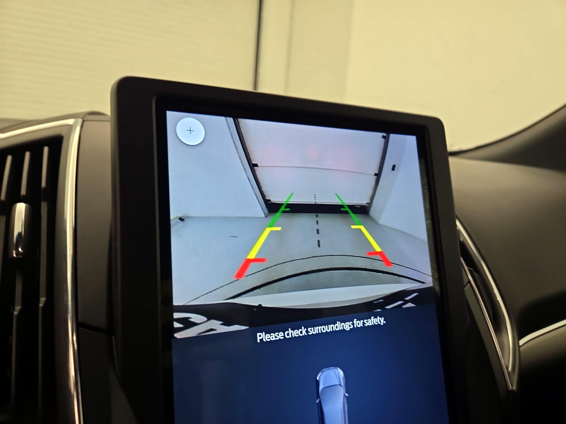 Thumbnail: 2022 Ford Edge - 14