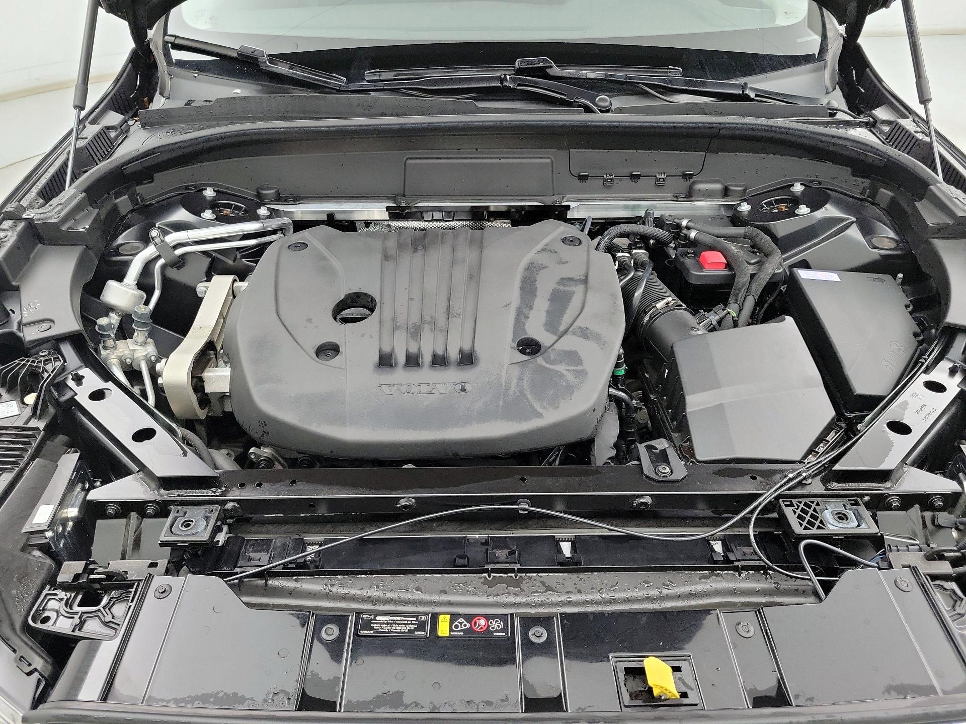 Thumbnail: 2023 Volvo XC60 - 20