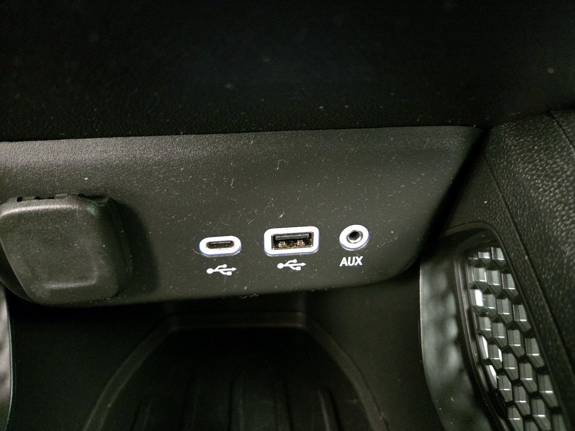 Thumbnail: 2021 Chevrolet TrailBlazer - 18