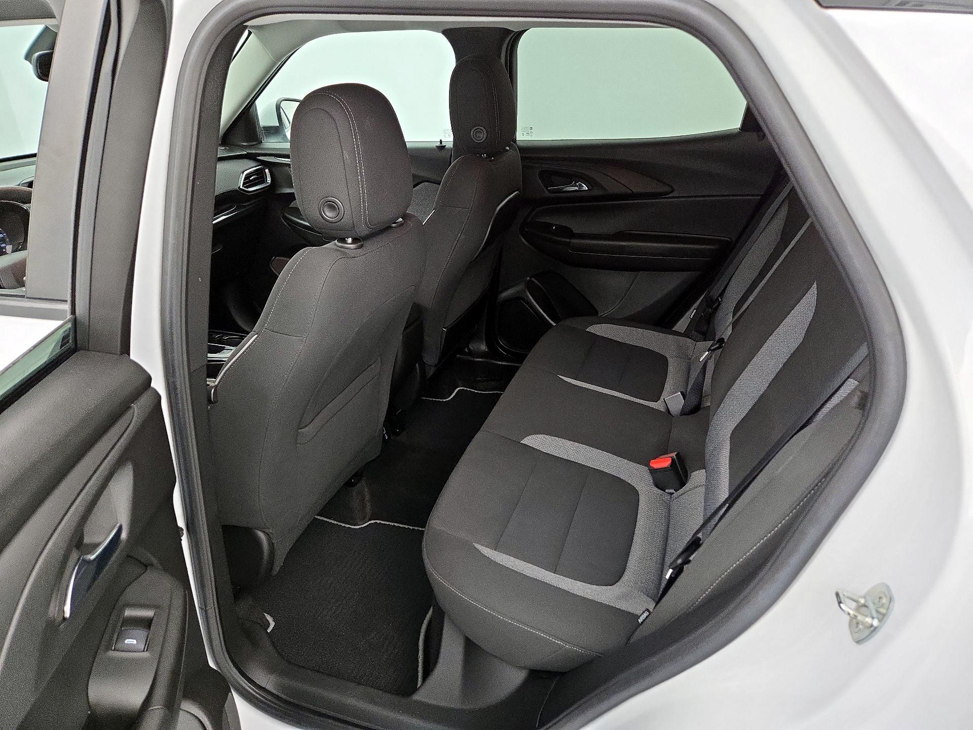 Thumbnail: 2021 Chevrolet TrailBlazer - 19